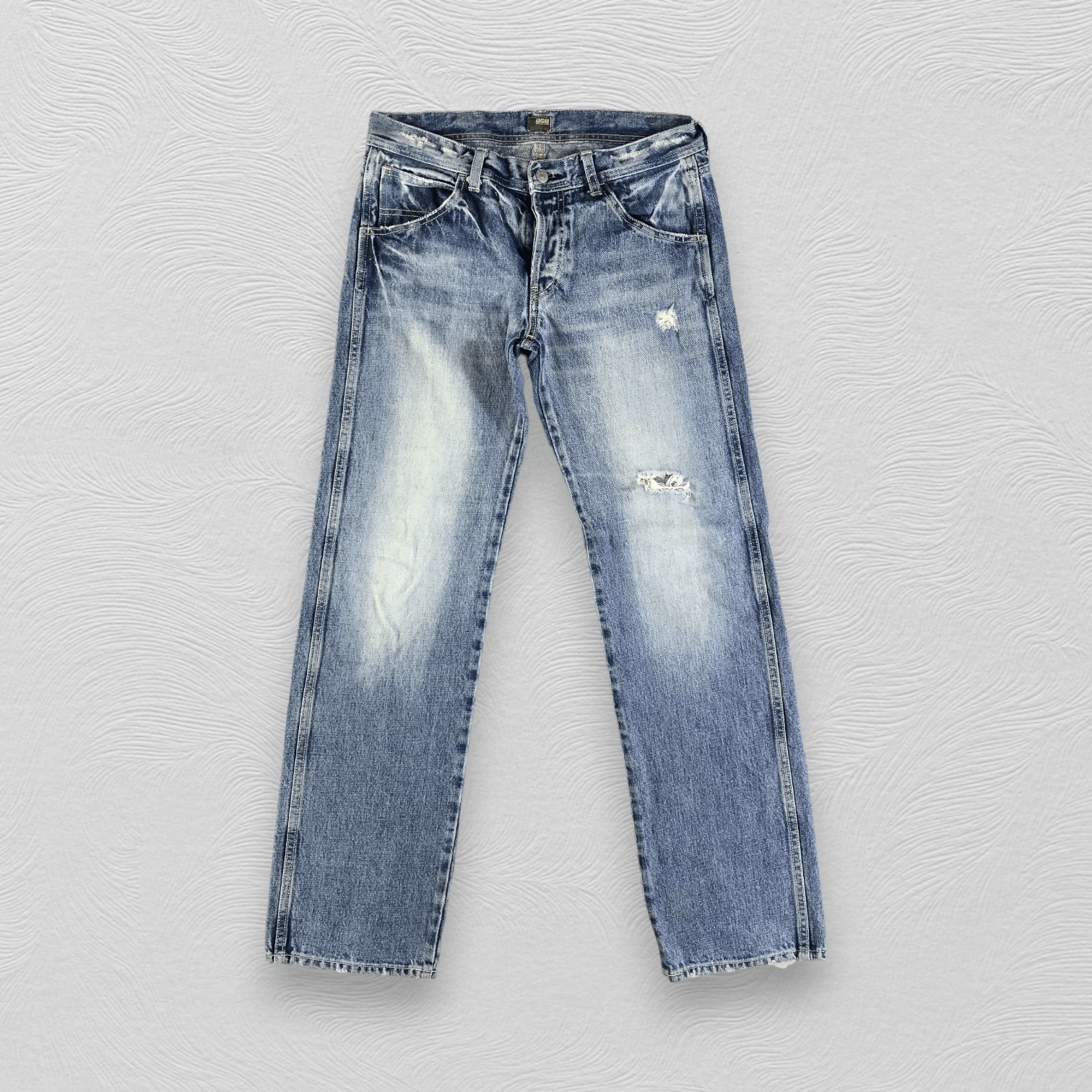 Japanese Brand Domingo Jeans Faded Blue Denim KJ2339 Size US 31 - 1 Thumbnail