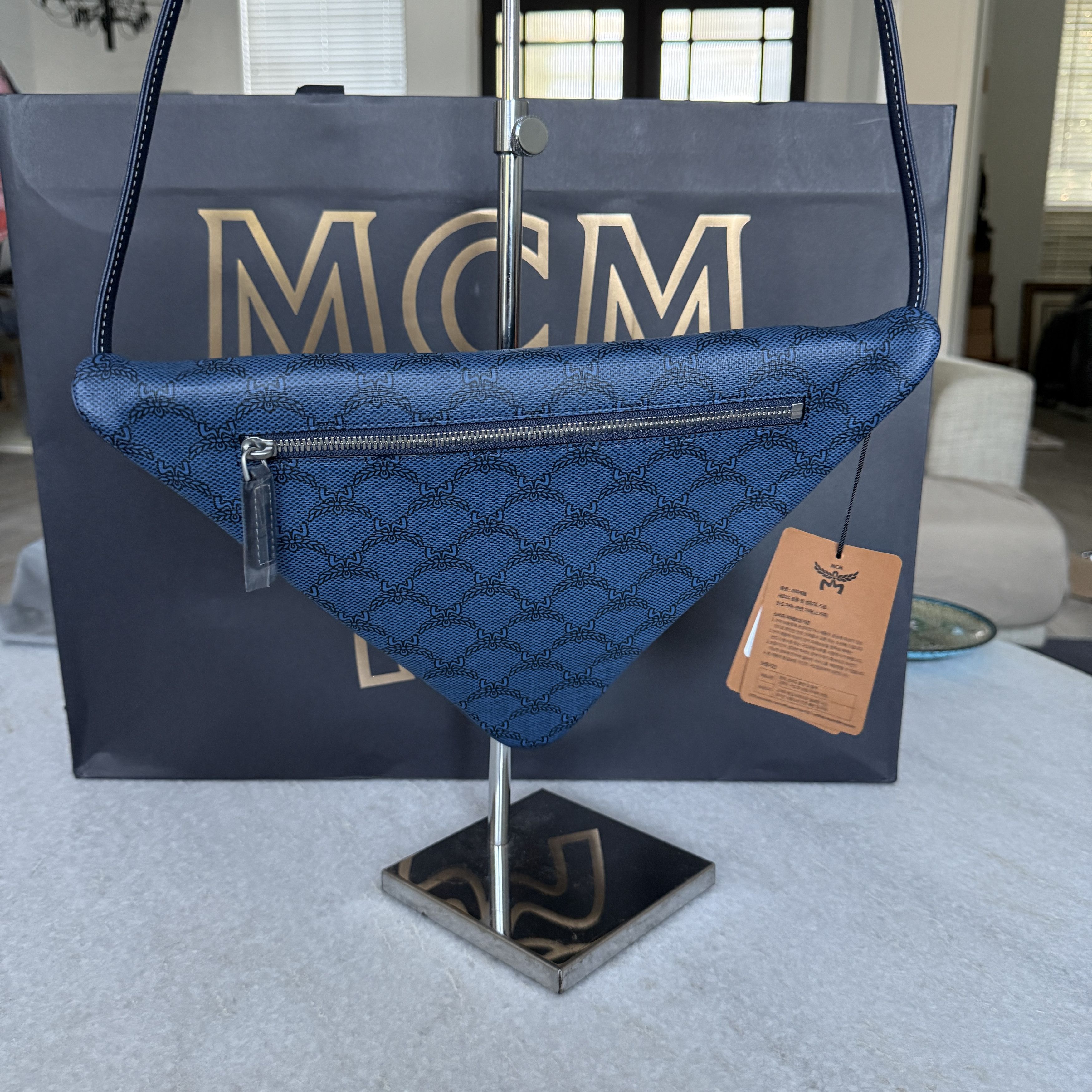 MCM MCM Blue Canvas and leather Triangle Shoulder Bag Size ONE SIZE - 3 Thumbnail