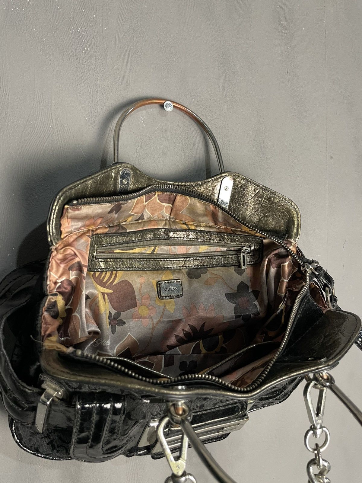 Guess Guess vintage buckle logo bag Size ONE SIZE - 10 Thumbnail