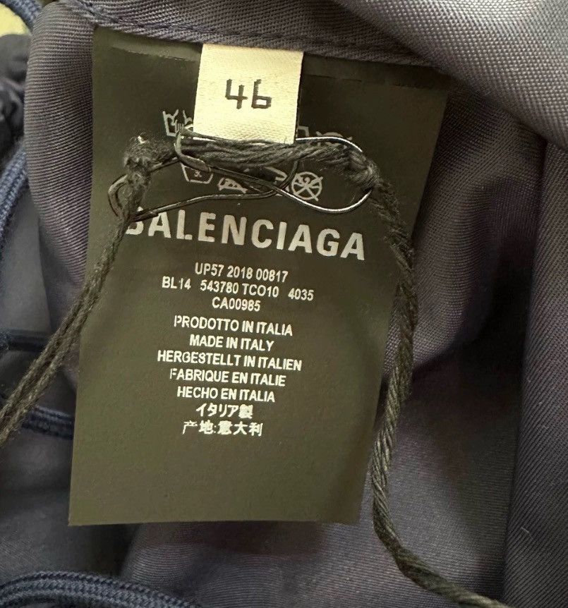 Balenciaga BALENCIAGA FW18 WFP co branded printed logo j 2412-Nextarrow Size US S / EU 44-46 / 1 - 7 Thumbnail