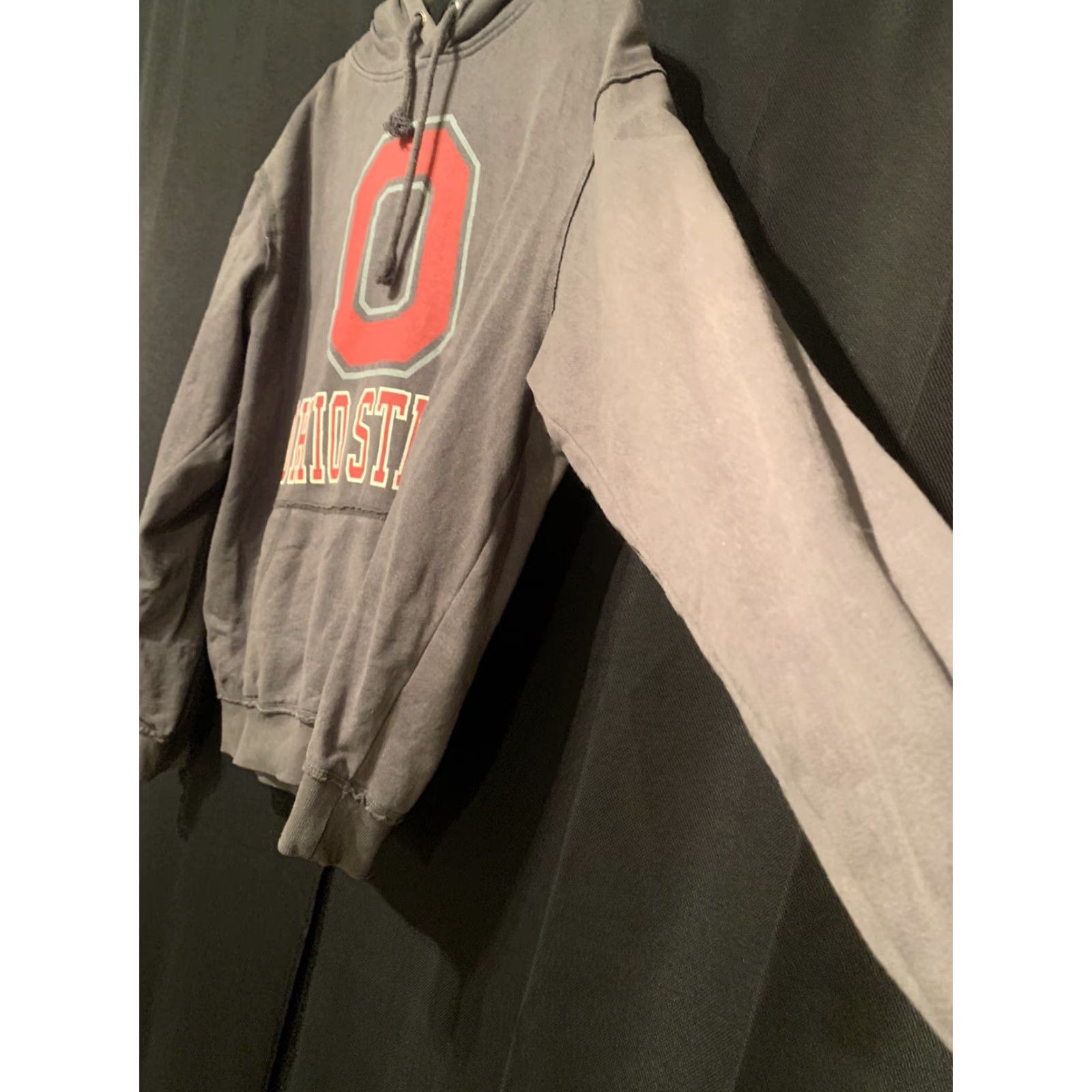 Vintage **OhioState University Gray Hoodie Size L** User: Vintage OhioState University Gray Hoodie Size L Size US L / EU 52-54 / 3 - 3 Thumbnail