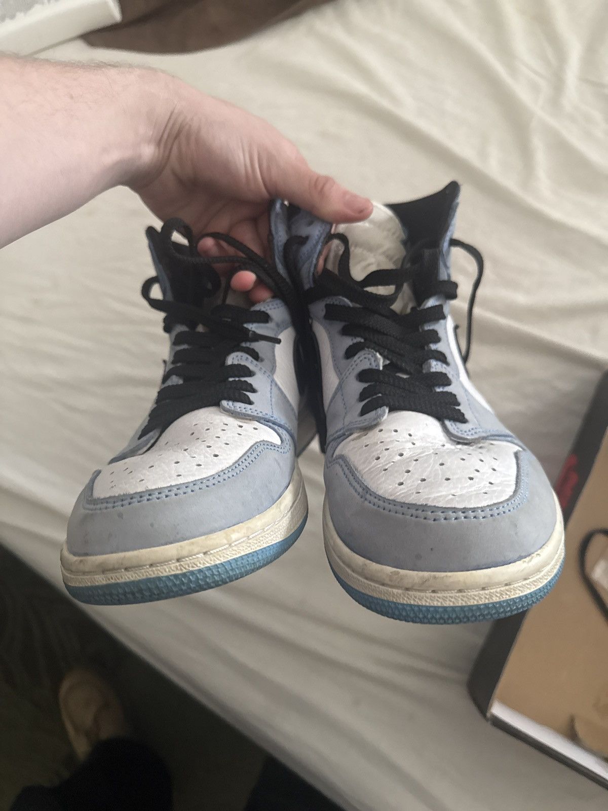 Jordan Brand Jordan 1 High Retro University Blue Size US 10.5 / EU 43-44 - 11 Thumbnail