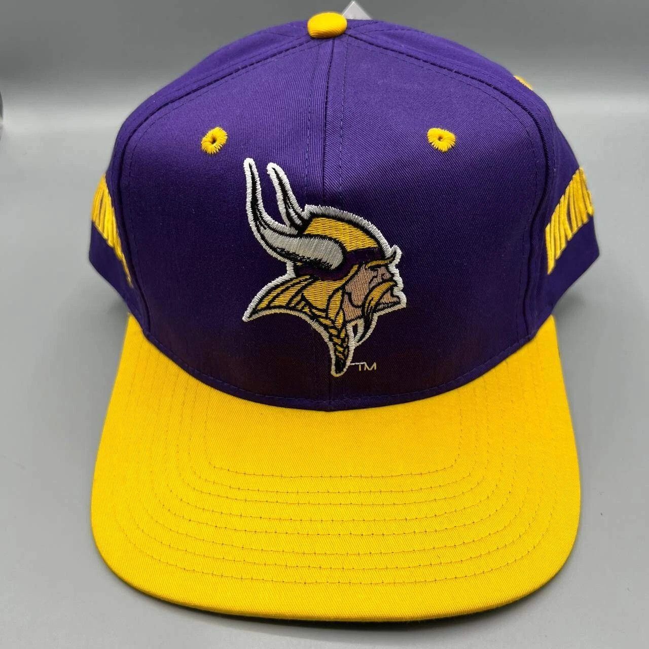 NFL × Vintage Minnesota Vikings Hat Men Purple NFL Eastport Snap Back Size ONE SIZE - 1 Thumbnail
