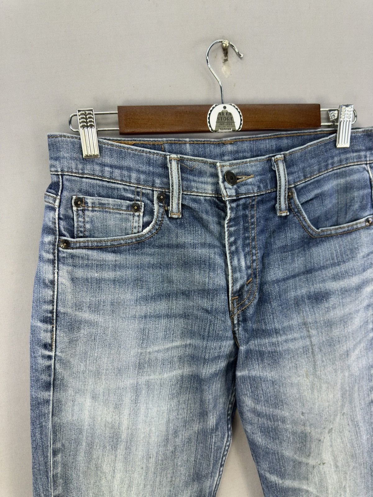 Levi's Levi’s 511 Distressed Faded Regular Fit Jeans Size US 30 / EU 46 - 2 Thumbnail