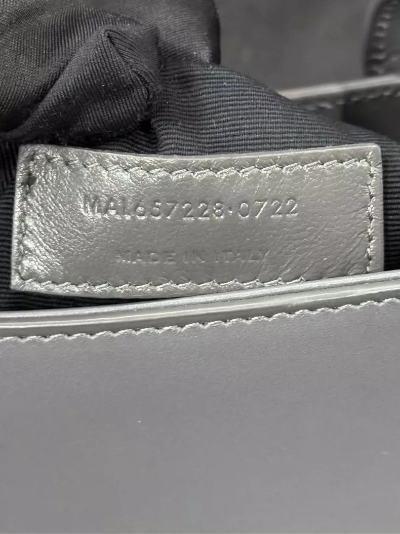 Saint Laurent Paris YSL Grey Underarm Bag New Authentic-2507 Size ONE SIZE - 2 Thumbnail