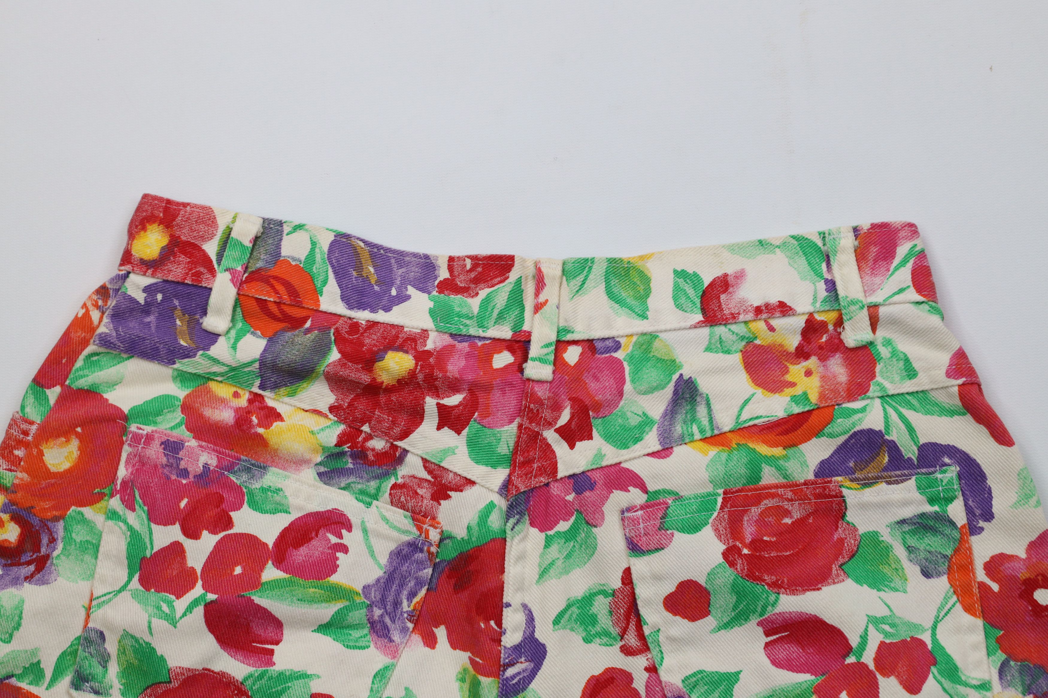 Vintage Vintage 90s Streetwear Flower Denim Jean Shorts USA Size 32" / US 10 / IT 46 - 10 Thumbnail