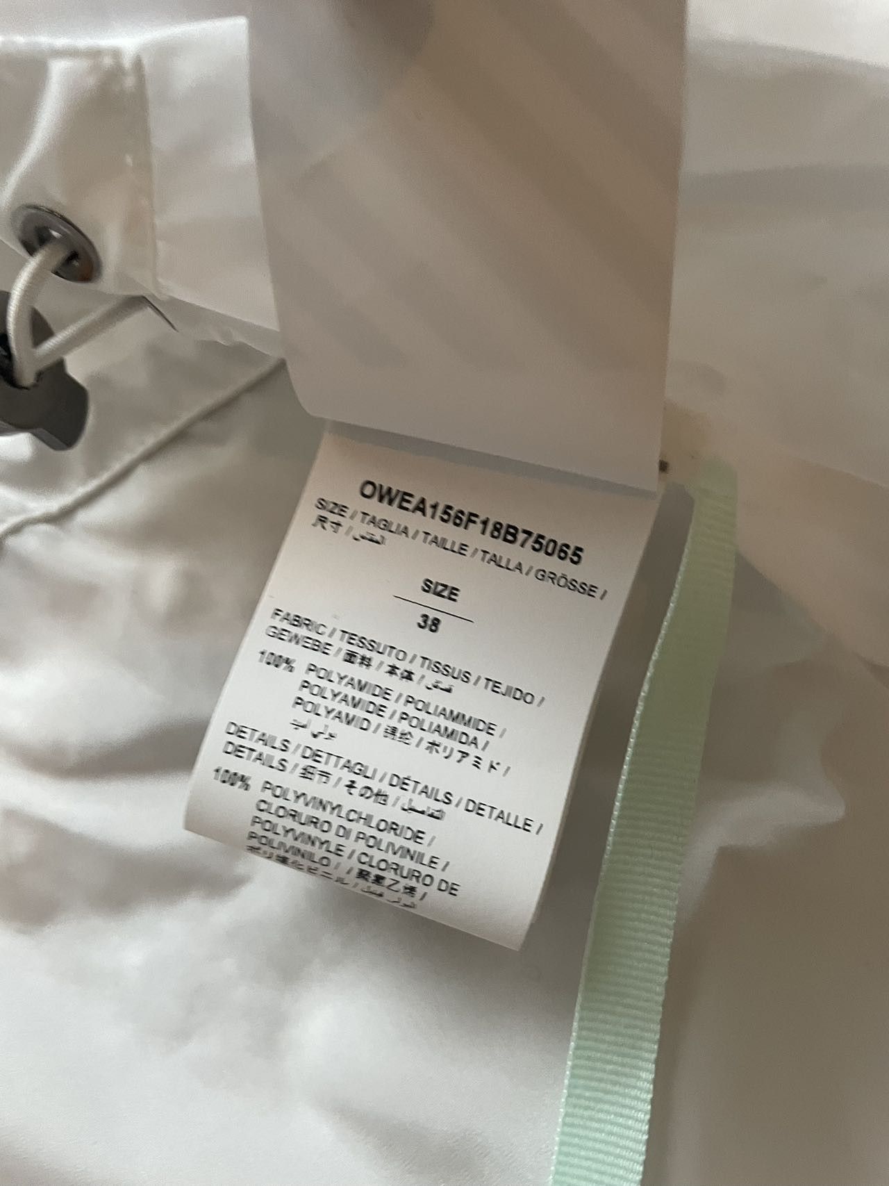 Off-White Off-White Nylon Coat Brand New Women's Coat Size 38 Size XS / US 0-2 / IT 36-38 - 13 Thumbnail