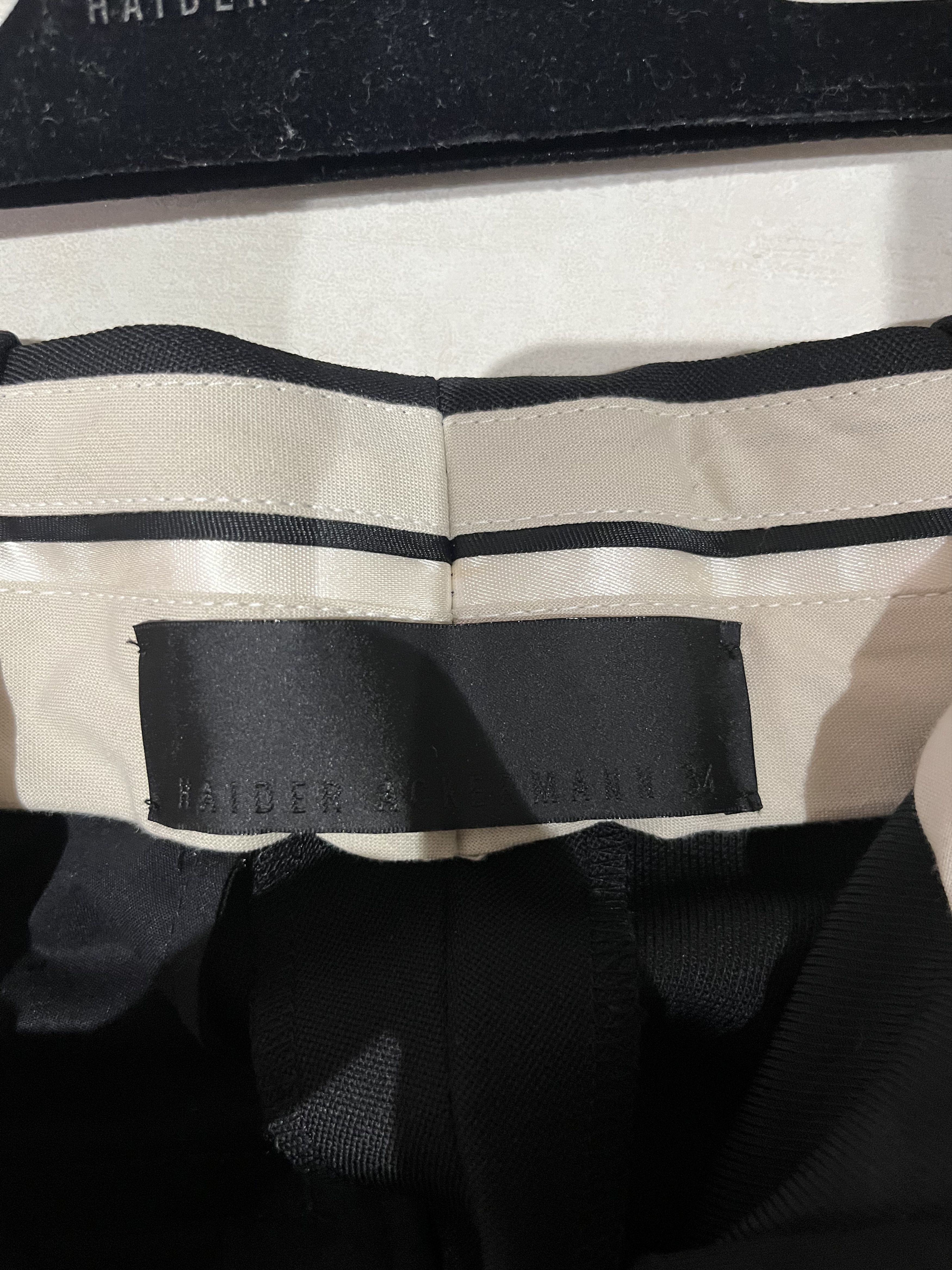 Haider Ackermann Haider Ackermann FW19 Embroidered Miles Black Trousers Size 24" / US 00 / IT 34 - 3 Thumbnail