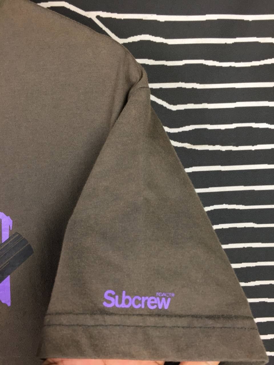 Vintage Subcrew React Double Guns Big Logo Graphic Tee Size US M / EU 48-50 / 2 - 8 Thumbnail