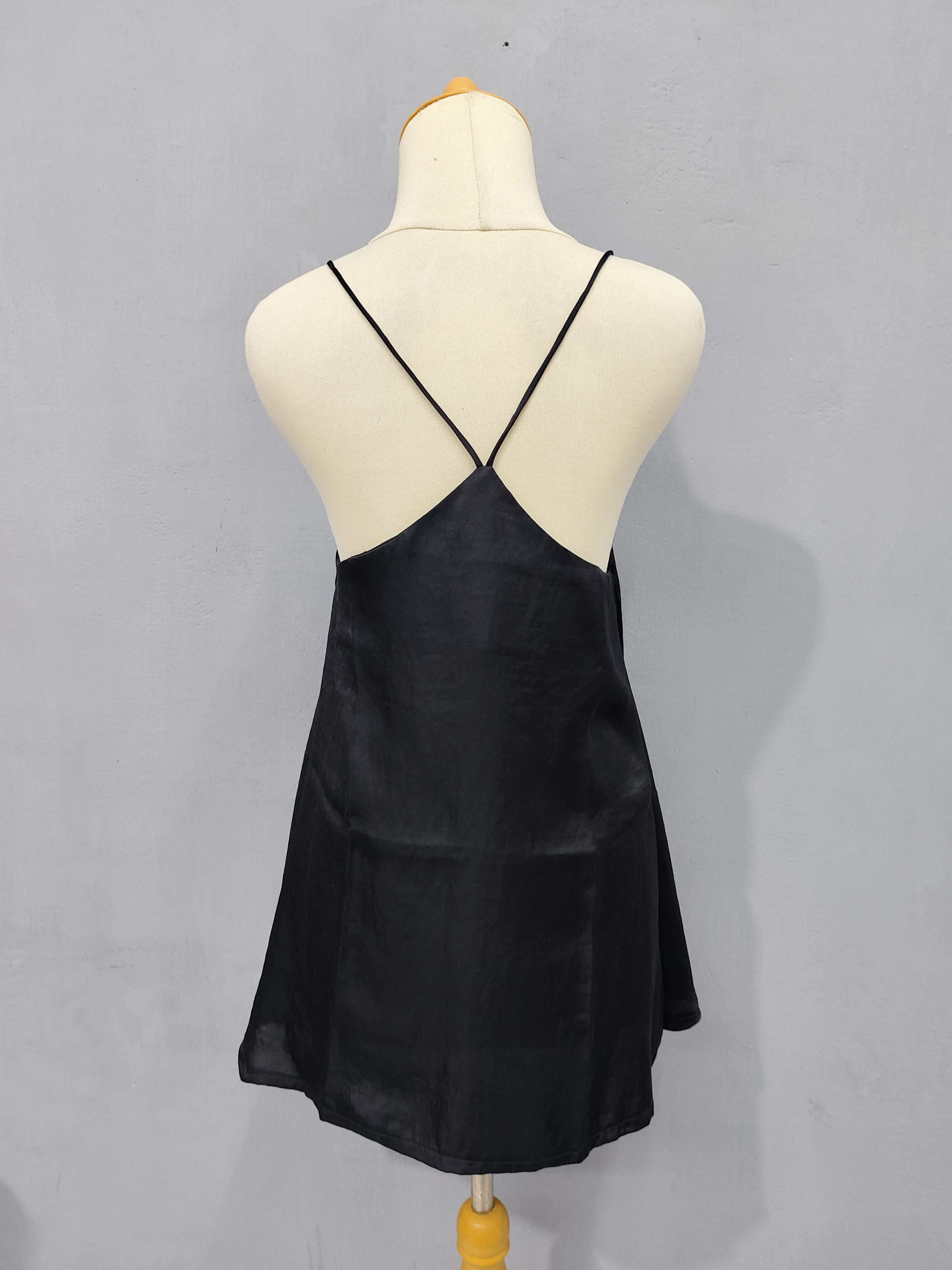 Japanese Brand NICE CLAUP🇯🇵 Mori Minimalist Gothic Satin A-Line Dress Size M / US 6-8 / IT 42-44 - 4 Thumbnail