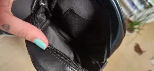 Japanese Brand Zip Bag Pu Leather Size ONE SIZE - 2 Thumbnail