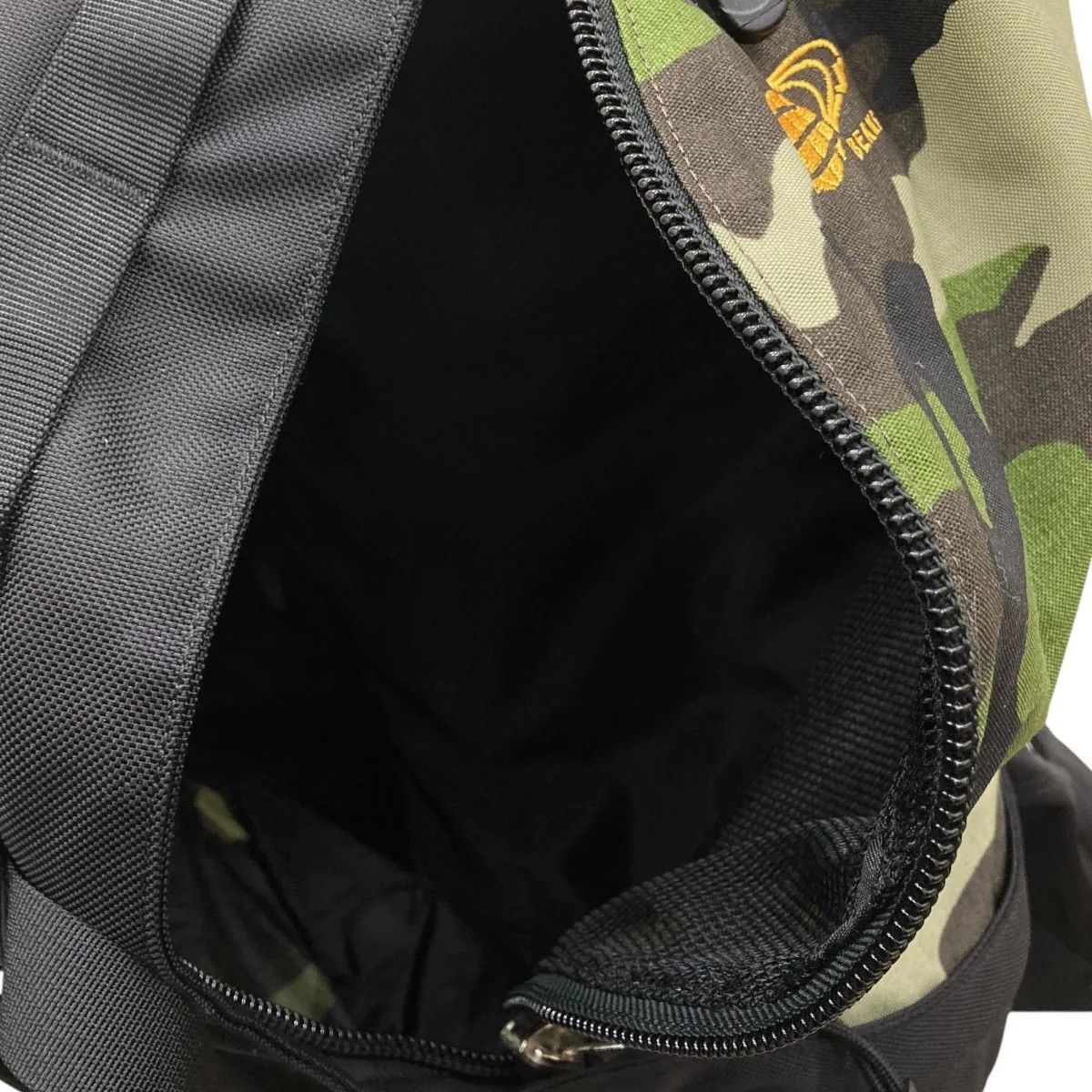 Arc'teryx × Beams Plus Sebring 25L Backpack Size ONE SIZE - 6 Thumbnail