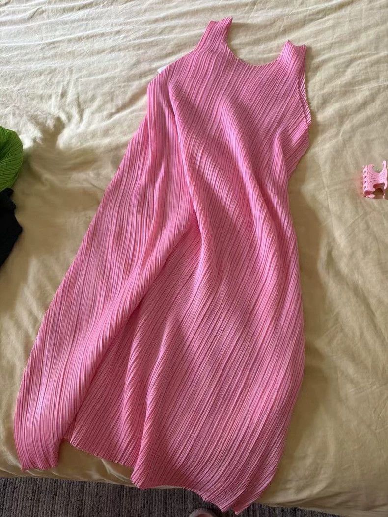 Issey Miyake Issey Miyake size:4 Pink dress Size M / US 6-8 / IT 42-44 - 1 Thumbnail