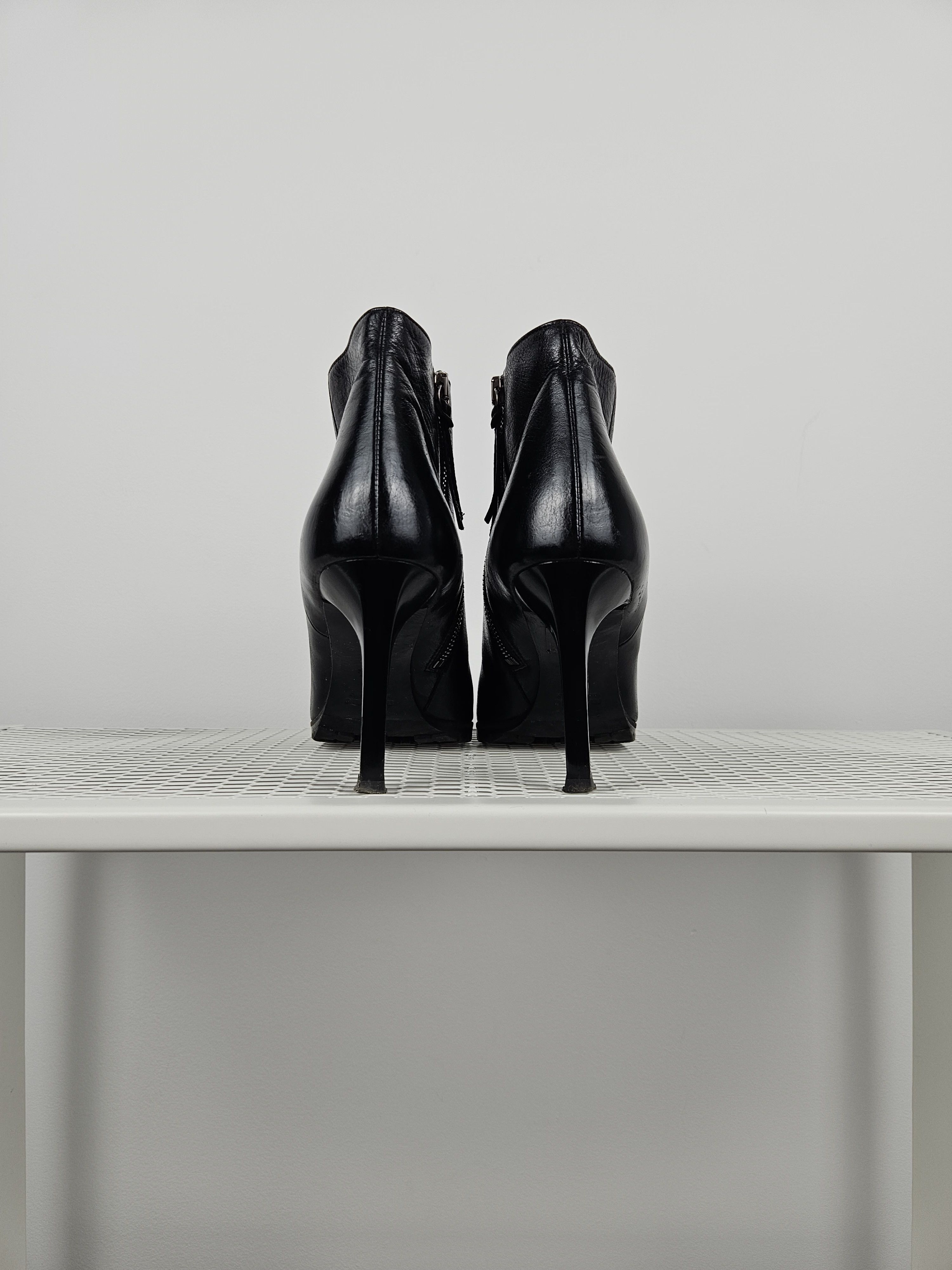 Miu Miu Miu Miu stiletto high heel ankle boots notched sole Size US 8.5 / IT 38.5 - 5 Thumbnail