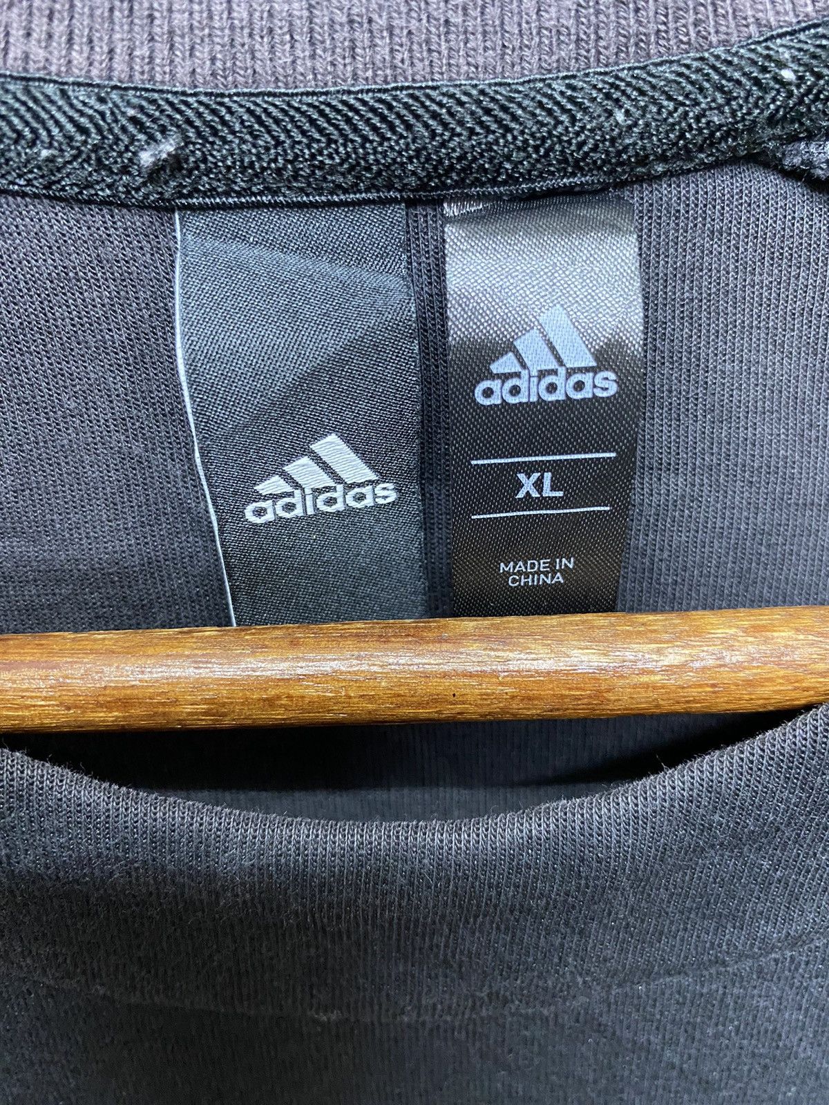 Adidas Adidas Sweatshirt Spellout Pullover Crewneck Size US XL / EU 56 / 4 - 8 Thumbnail