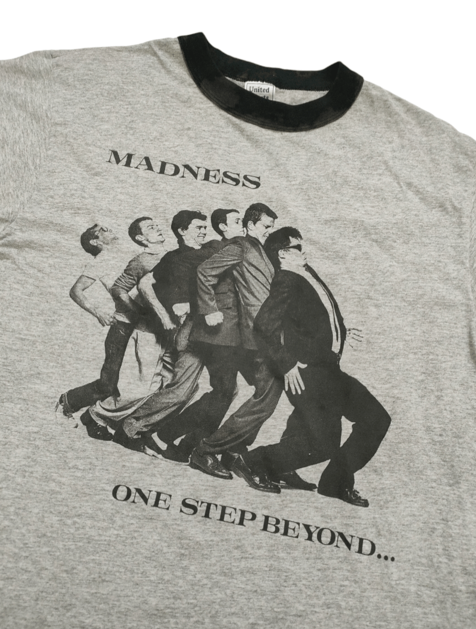 Band Tees × Vintage Vintage 90s MADNESS One Step Beyond T-Shirt Size US L / EU 52-54 / 3 - 2 Thumbnail