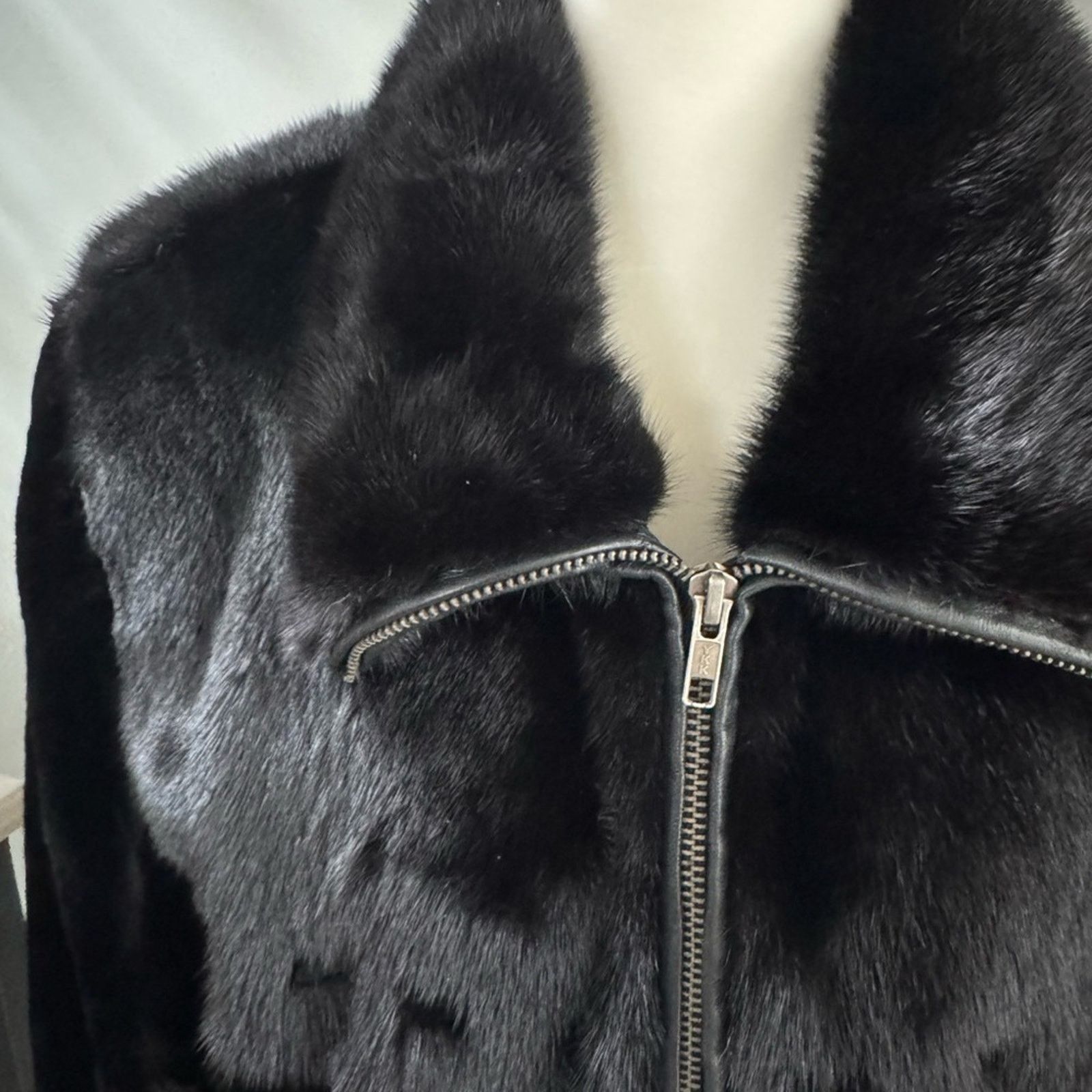 Other Brand new Men’s Mink Jacket size M Size US M / EU 48-50 / 2 - 14 Thumbnail