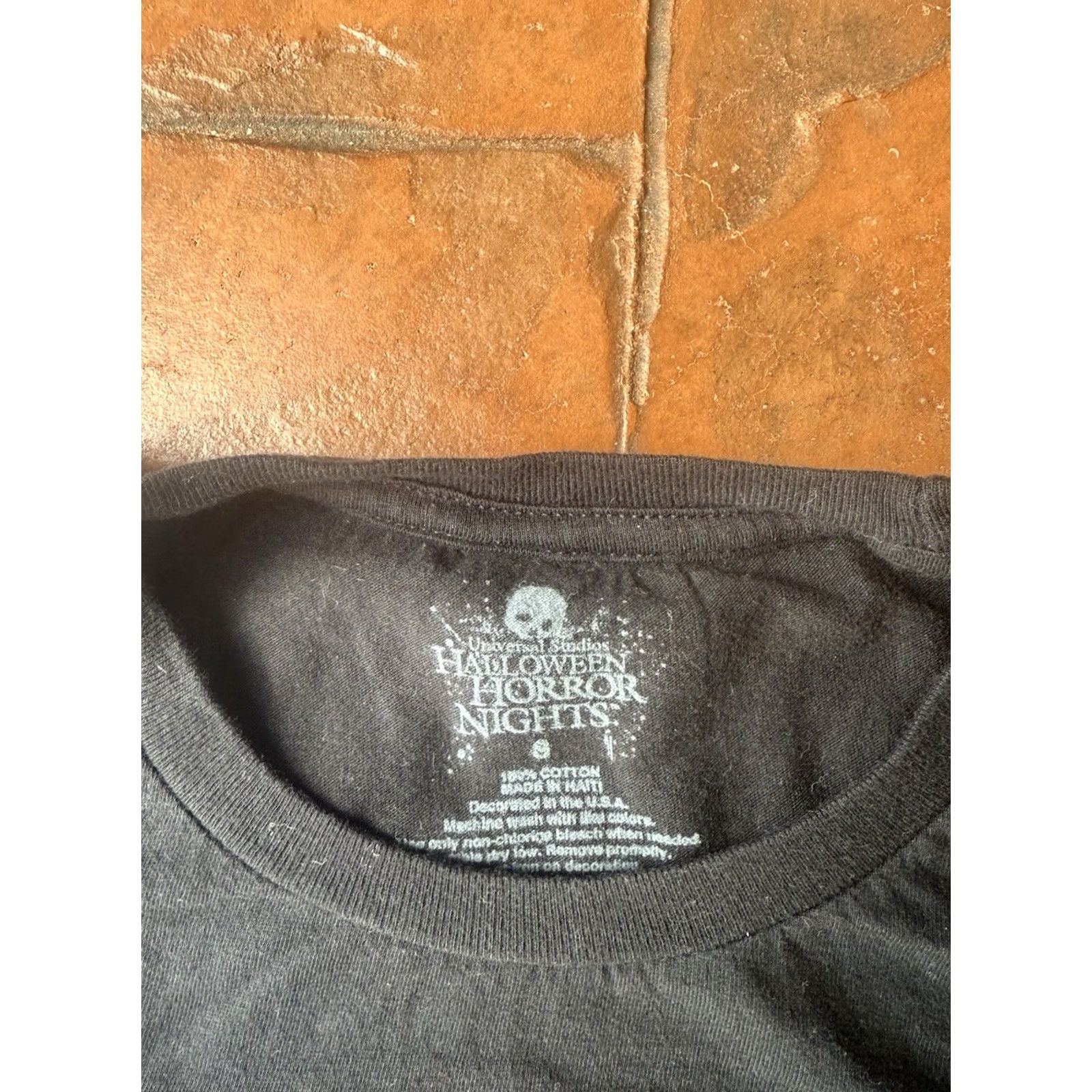 Vintage VINTAGE Universal Studios Halloween Horror Nights Chucky Wanna Play T-Shirt Small Movie Size US S / EU 44-46 / 1 - 2 Thumbnail