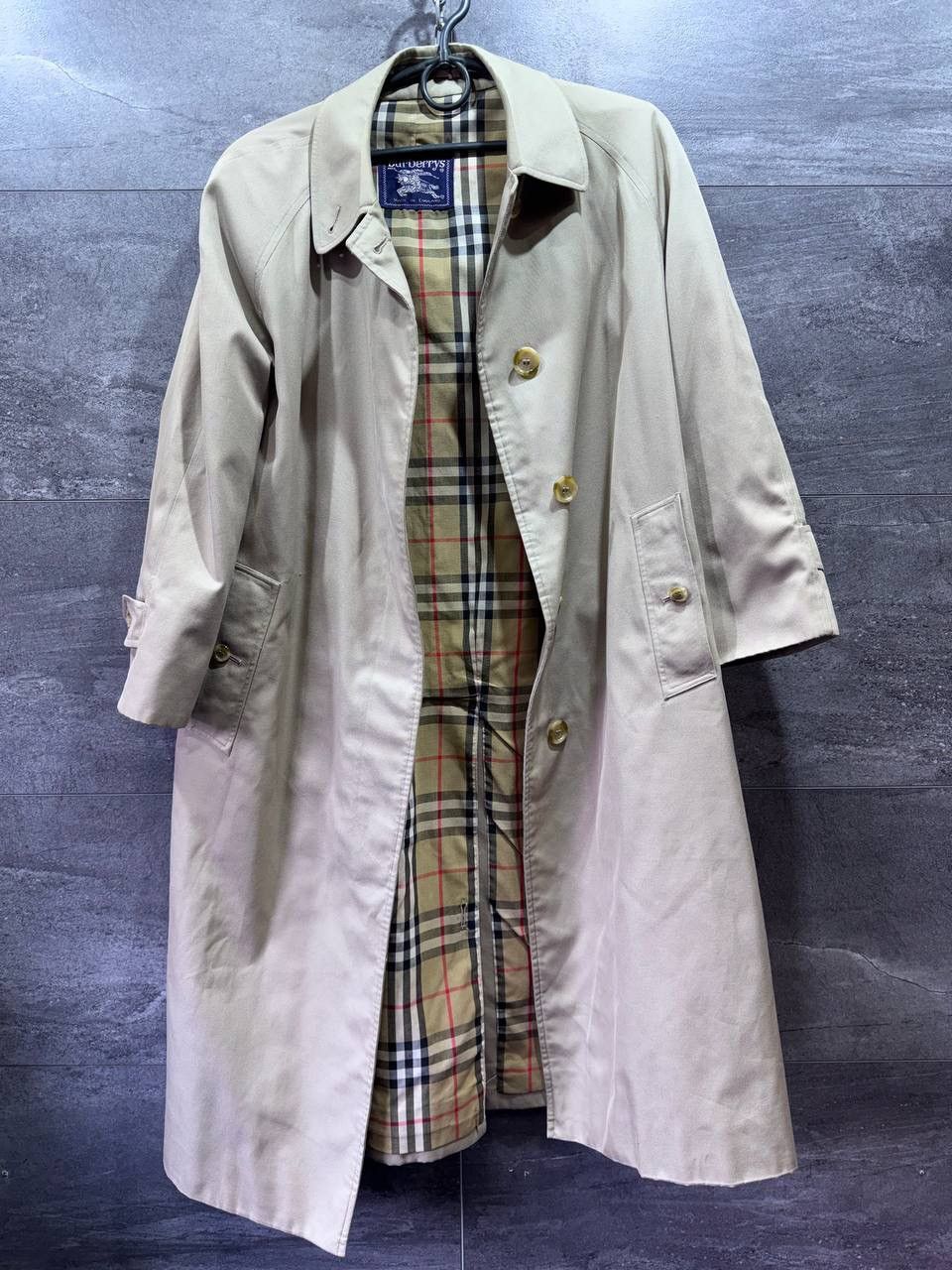 Burberry Vintage Burberry Trench Coat Nova Check Lining Beige England Size M / US 6-8 / IT 42-44 - 1 Thumbnail