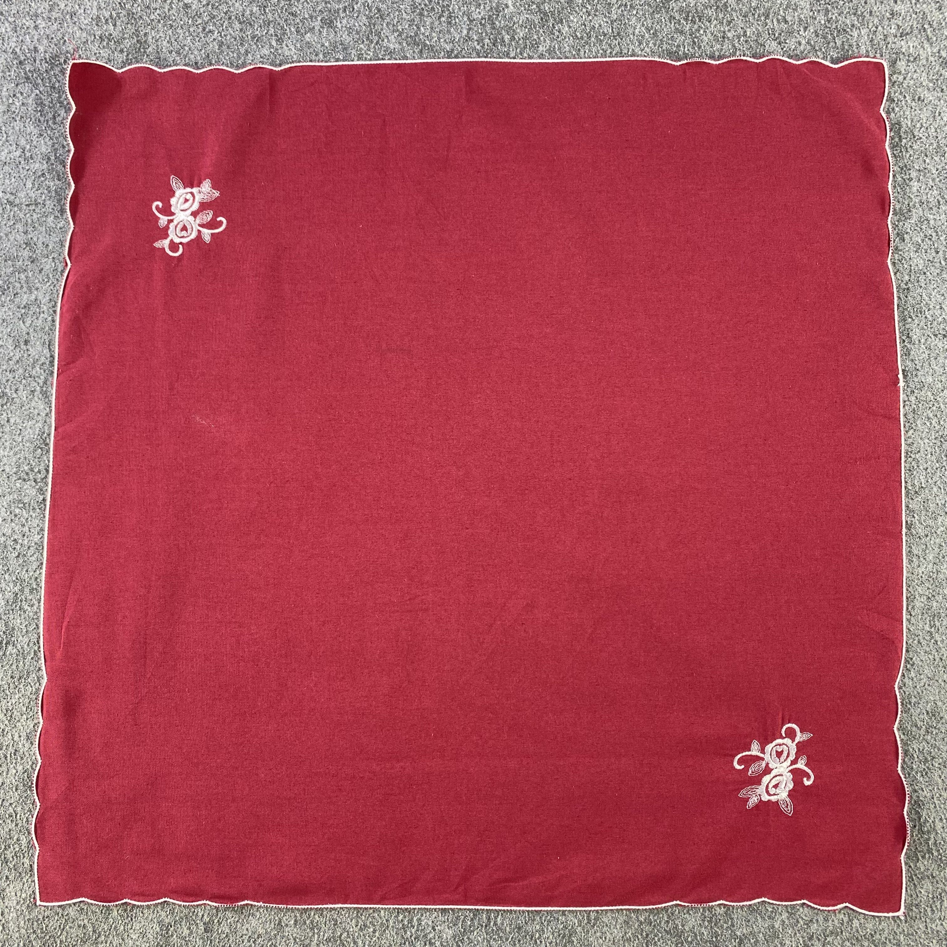 Vintage Handkerchief/Neckerchief/Bandana HC867 Size ONE SIZE - 1 Thumbnail