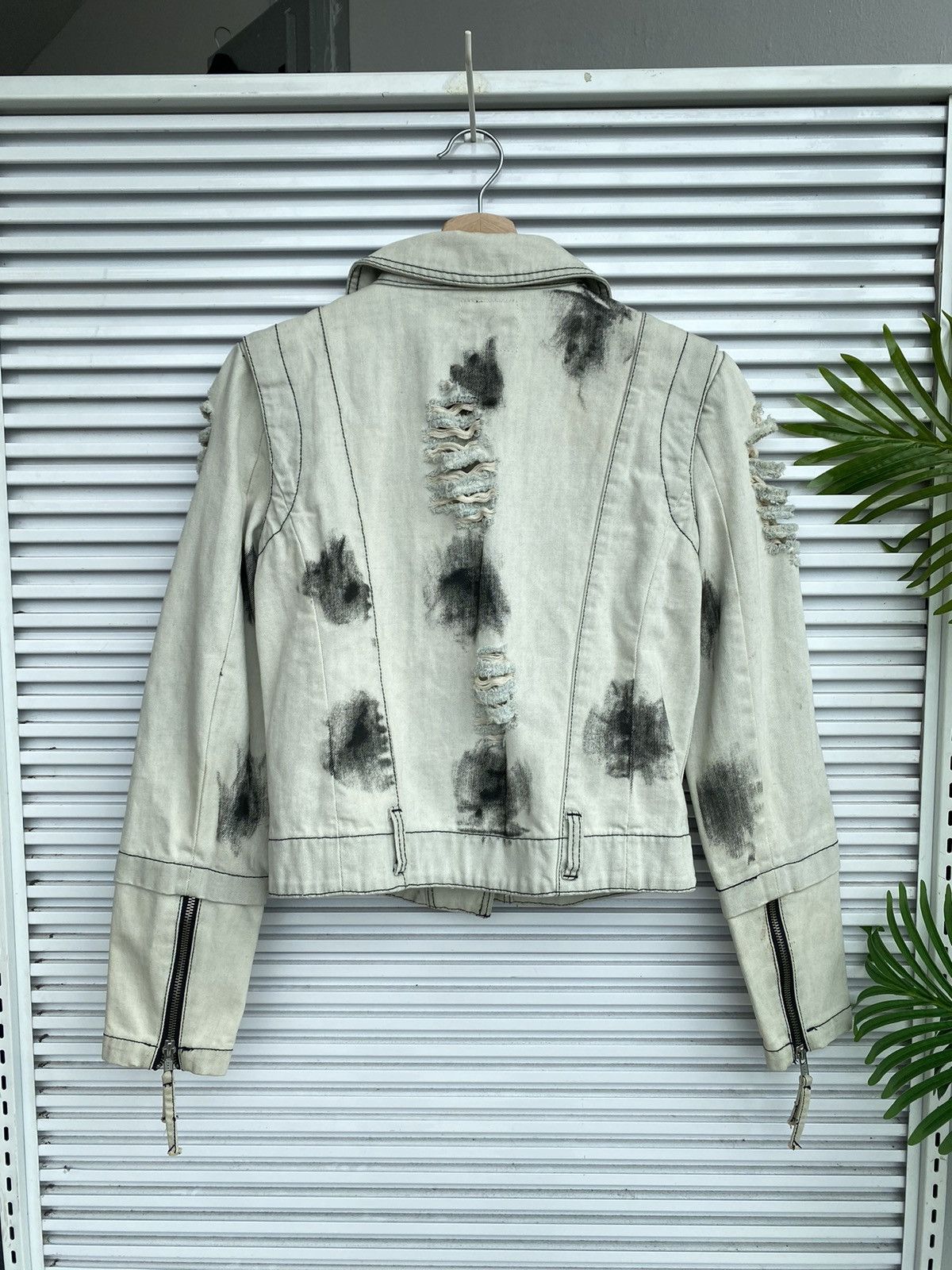 Japanese Brand Vintage Gladnews Distressed Denim Jacket Size US S / EU 44-46 / 1 - 6 Thumbnail