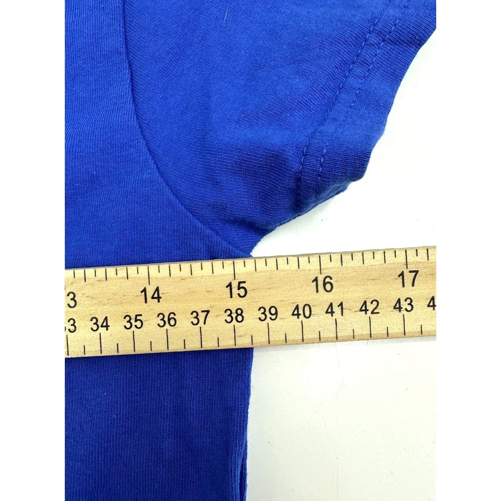Gildan Womens Gildan Shirt Blue Short Sleeve V-Neck Size Small Ladies Shirt Regular Fit Casual Top USA Theme Womens Size S / US 4 / IT 40 - 6 Thumbnail