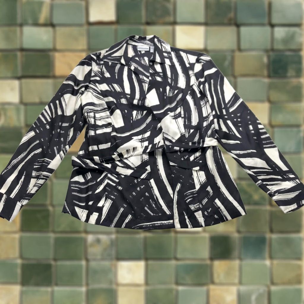 Vintage Chico's 100% Silk Open Front Tie Women's Long Sleeve Black Shirt Blouse V-Neck Geometric Shirt Size XS / US 0-2 / IT 36-38 - 1 Thumbnail