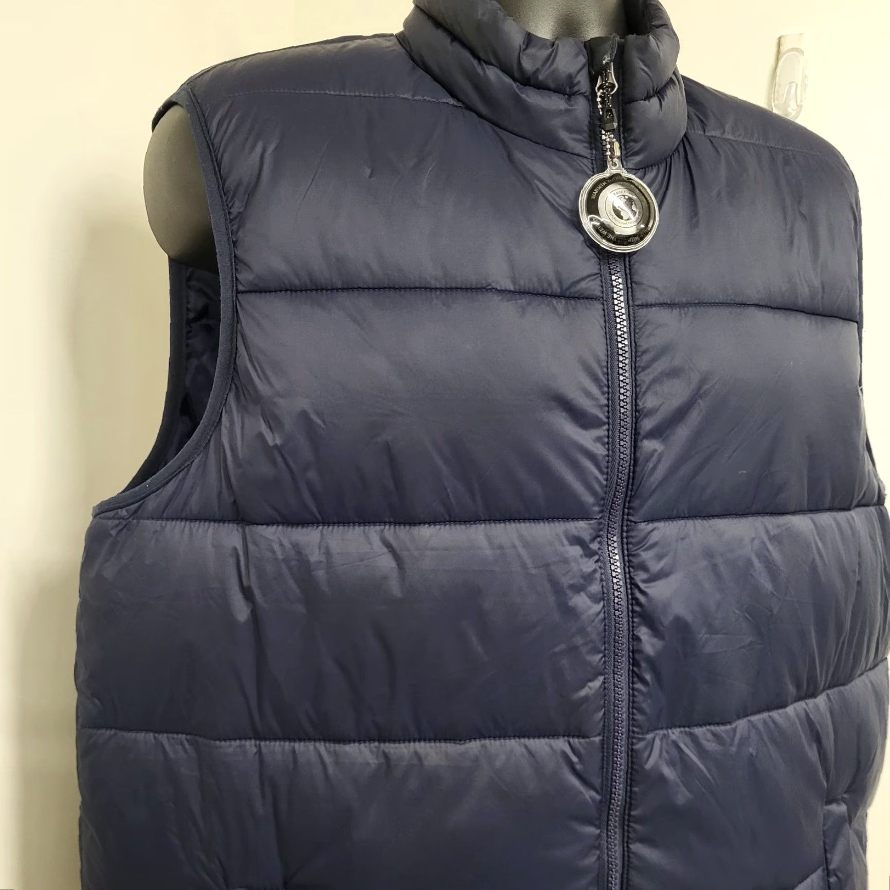 Vintage Swiss Tech Puffer Vest Mens Large Black Nylon Pockets Golf Athletic Size US L / EU 52-54 / 3 - 4 Thumbnail