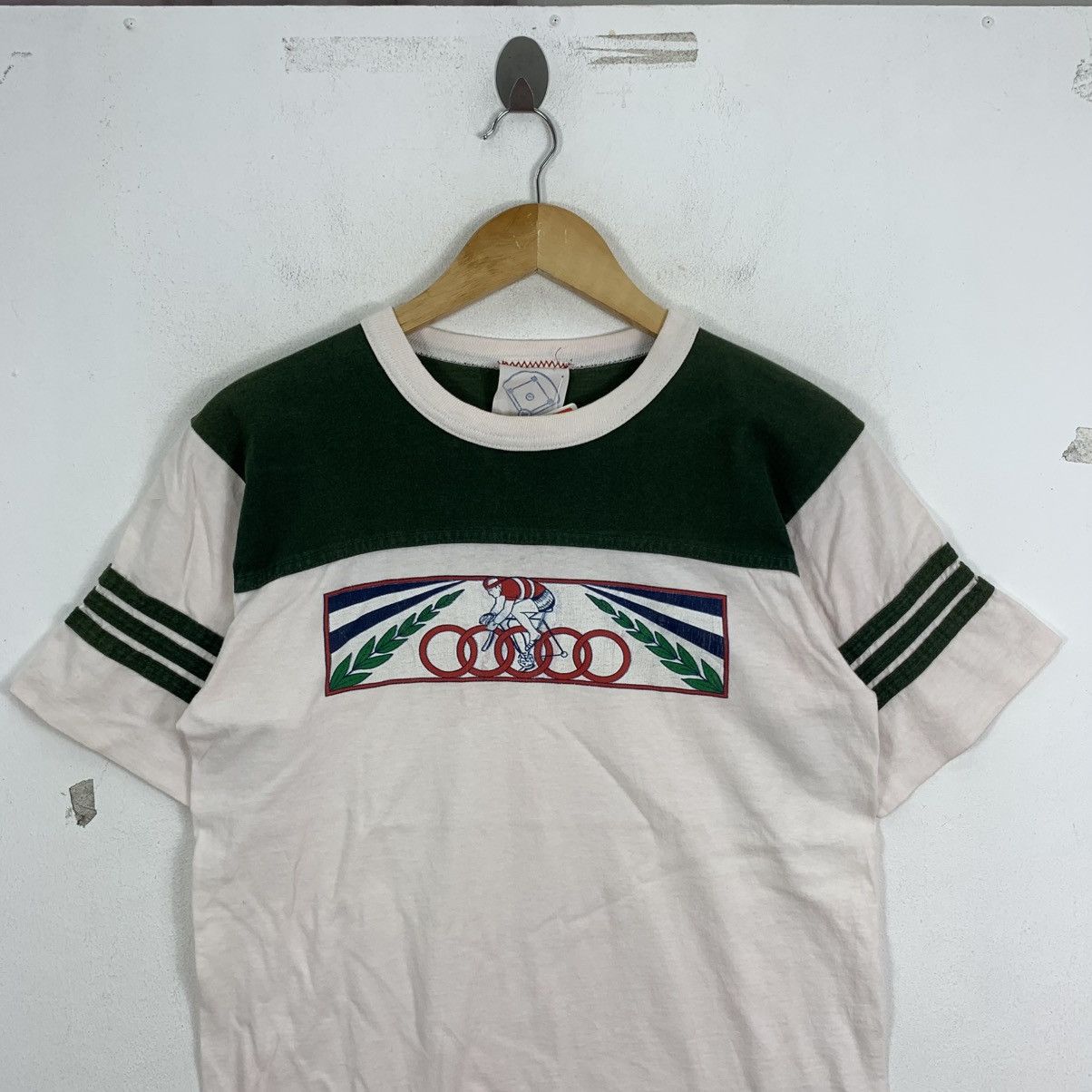 Vintage Vintage 90s OLYMPIC LEFT SIDE Usa Cycling Raglan Tshirt Size US S / EU 44-46 / 1 - 3 Thumbnail