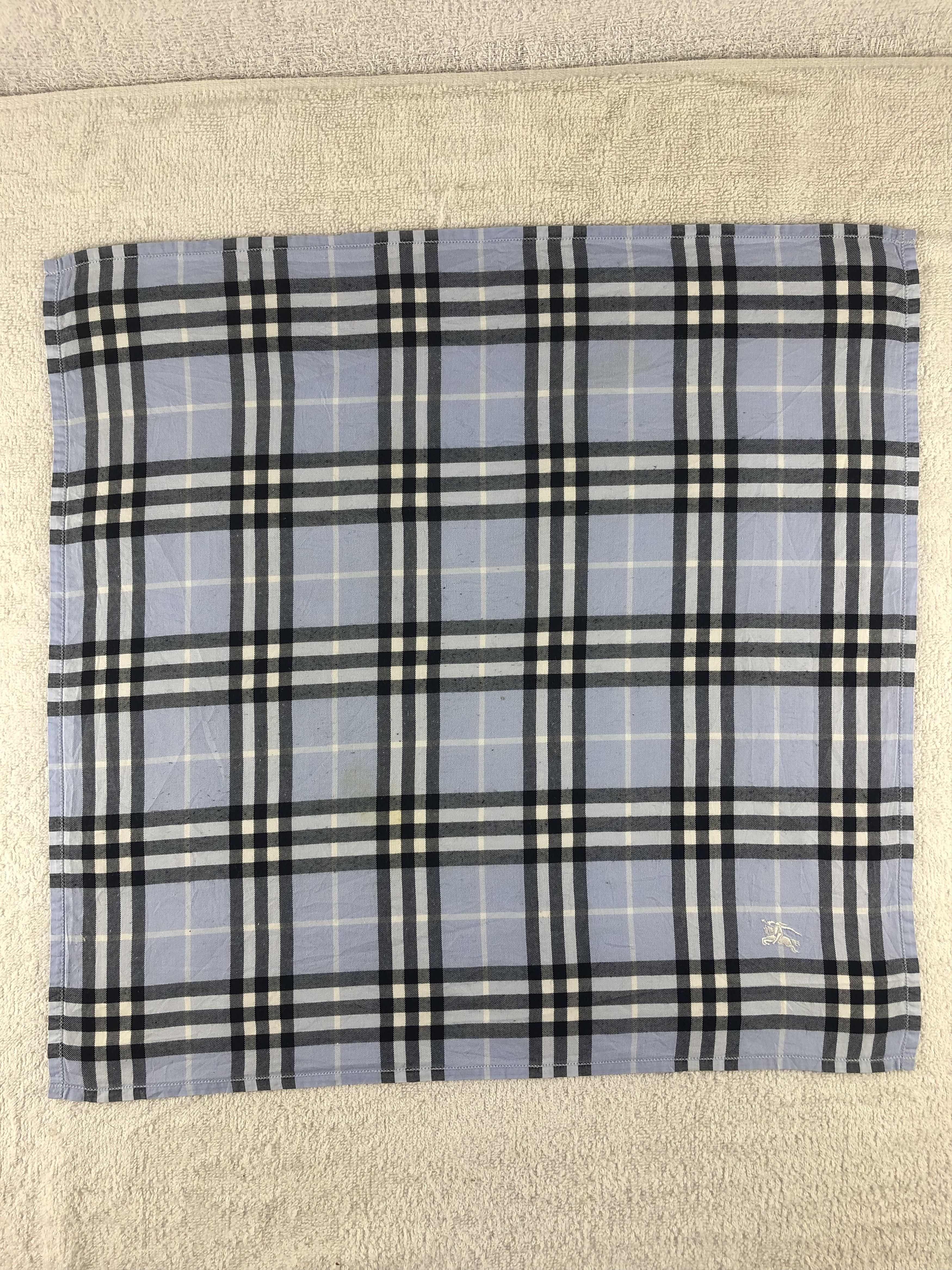 Burberry Burberry Handkerchief / Bandana / Neckerchief Size ONE SIZE - 3 Thumbnail