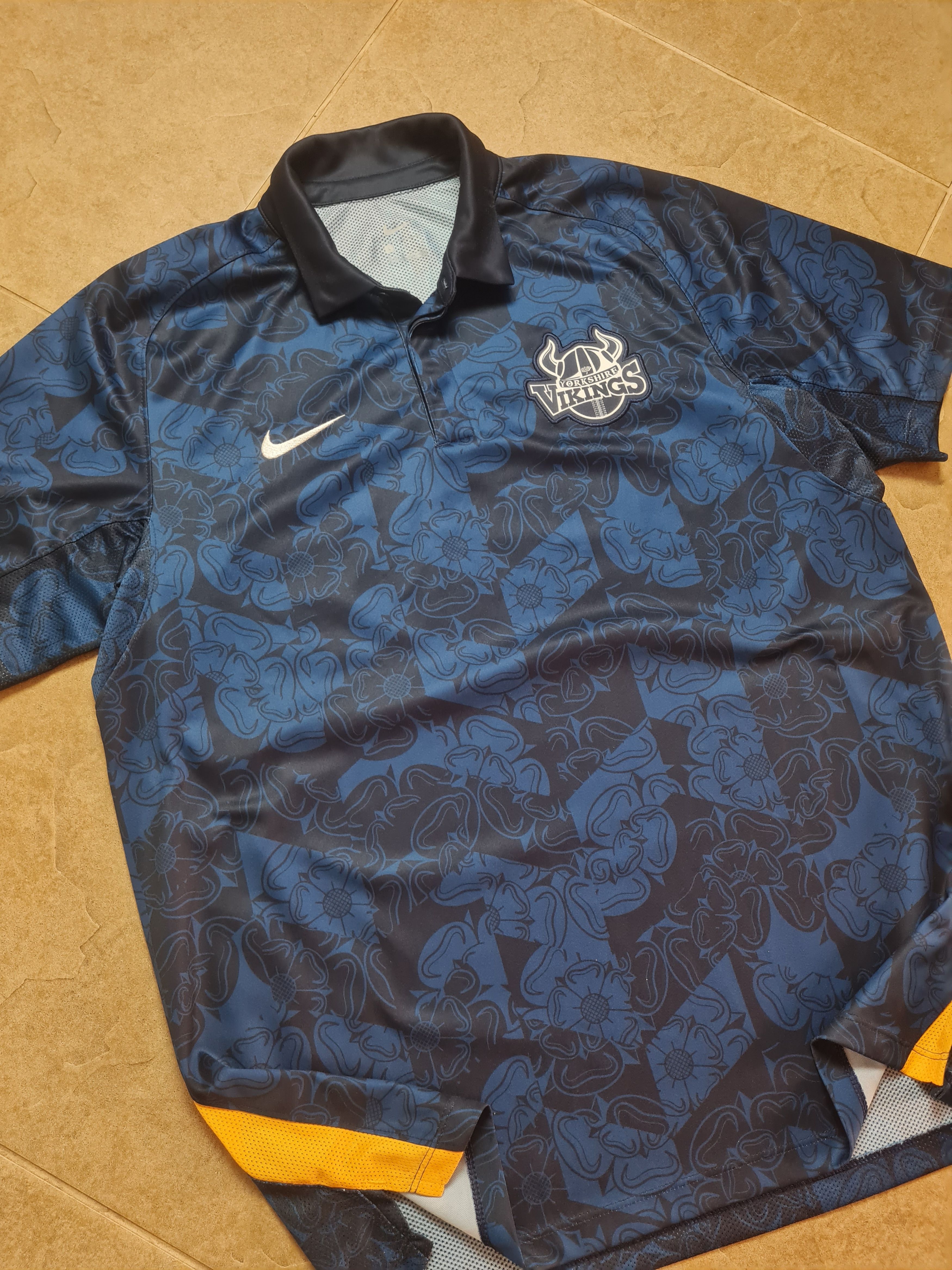 Nike Jersey Nike Cricket Dark Blue Sz L Yorkshire Vikings County Size US L / EU 52-54 / 3 - 6 Thumbnail