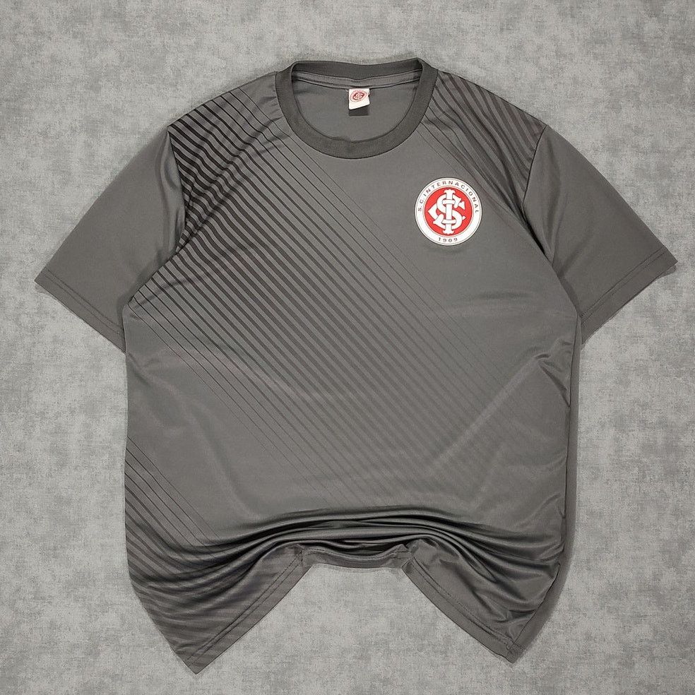 Other SC Internacional Official Training Shirt Brazil Soccer Mns L Size US L / EU 52-54 / 3 - 1 Thumbnail