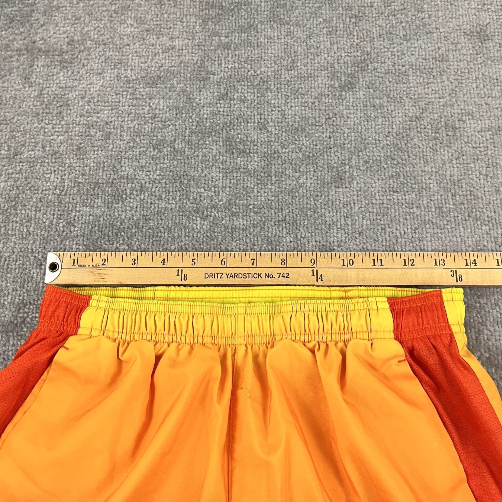 Nike Nike Challenger Shorts Men Small 6.5" Lined Orange Running Training Activewear Size US 29 - 5 Thumbnail