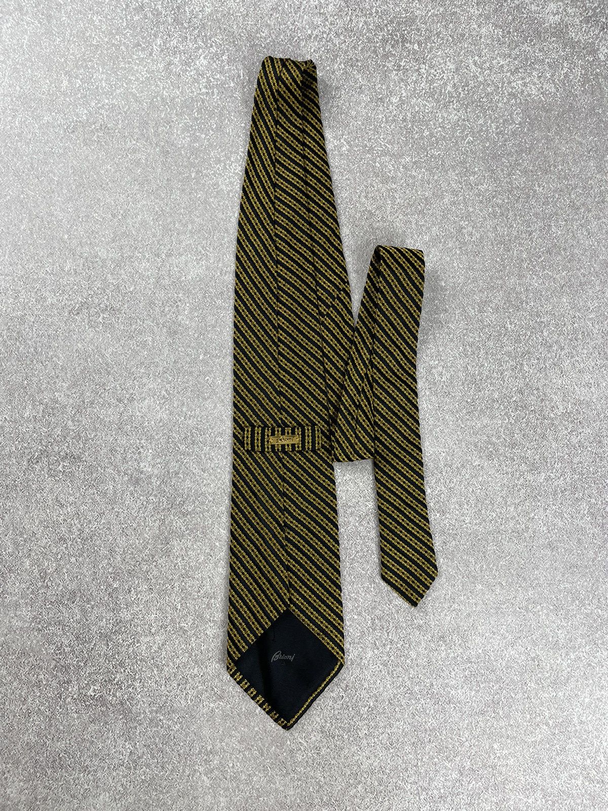 Brioni × Vintage Vintage Brioni Silk Tie Size ONE SIZE - 6 Thumbnail