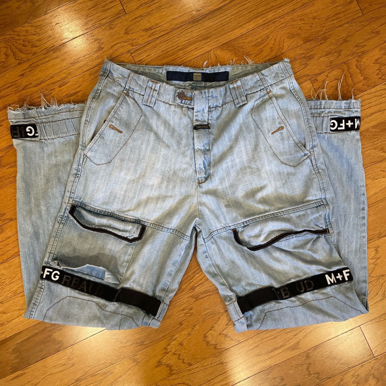 Pantacourt Baggy Marithé François Girbaud Taille 40 – Blanc, état Neuf