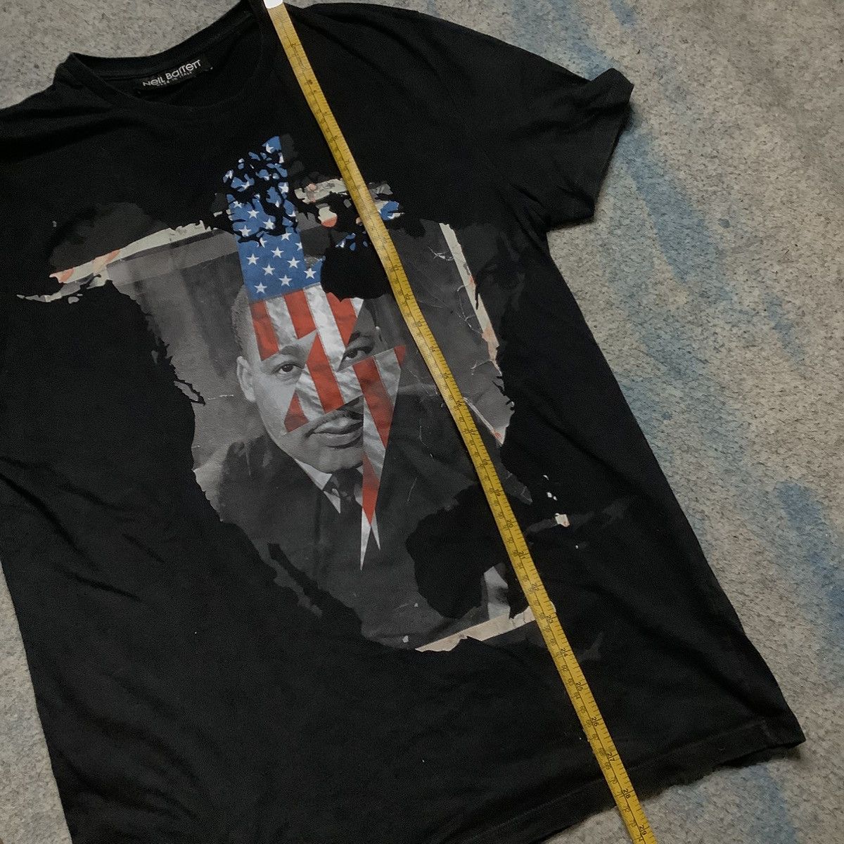 Neil Barrett Neil Barrett Martin Luther Thunderbolt USA Size US M / EU 48-50 / 2 - 11 Thumbnail