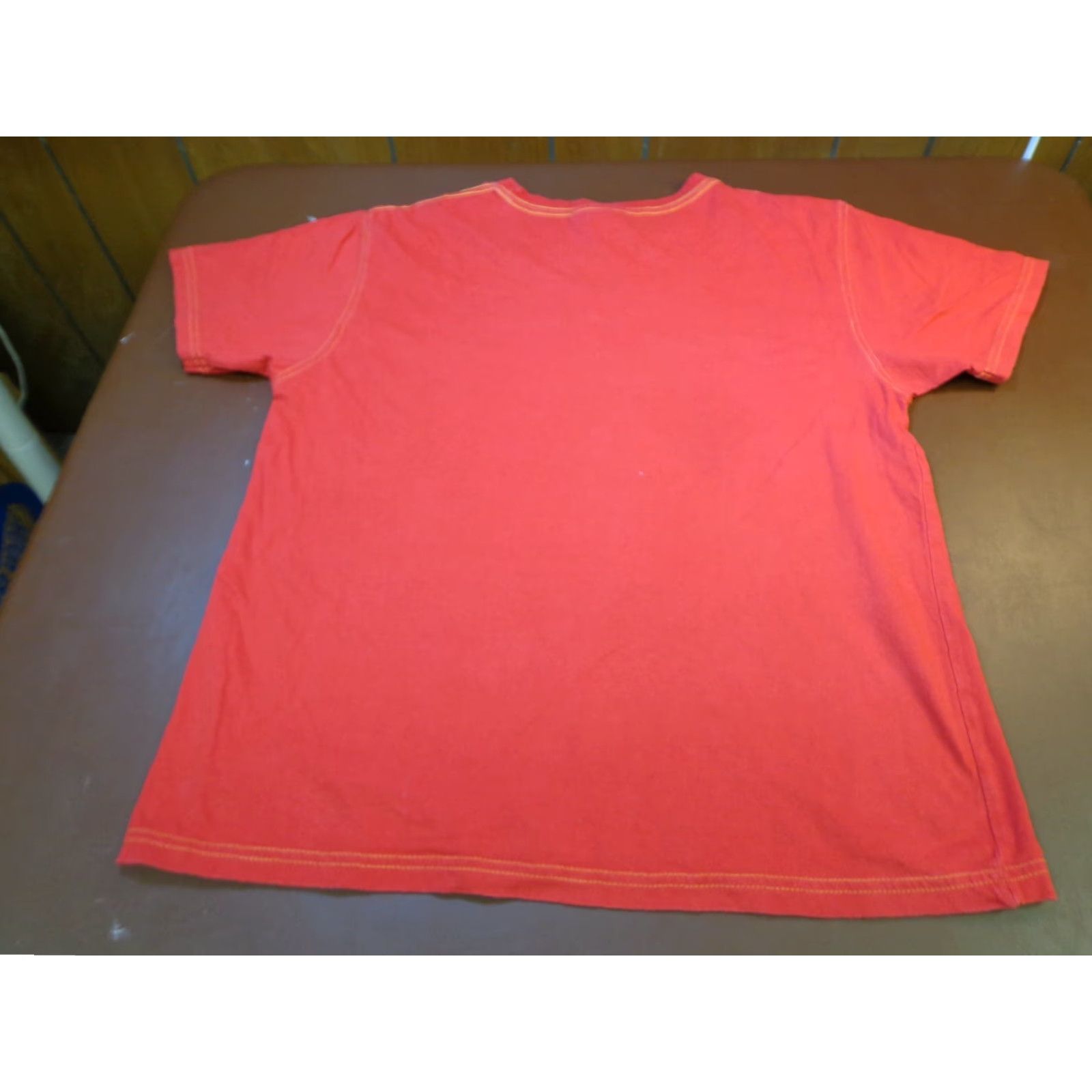 Vintage TORO #12 SPANISH BULL RED T SHIRT MEDIUM M18 T-Shirt Men Red Bull Shirts Crew Neck Short Sleeve 100% Cotton Modern TORO Bull Shirt M18 Mens Red Size US M / EU 48-50 / 2 - 6 Thumbnail
