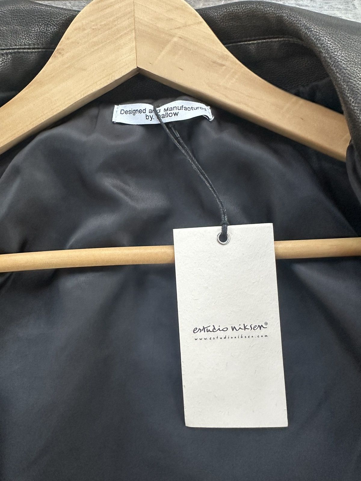 Estudio Niksen レザージャケット Jackets – Estudio Niksen