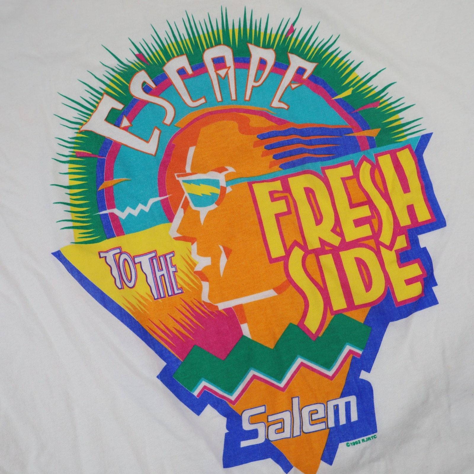 Vintage Vtg 1992 Salem Cigarettes Fresh Wrap Graphic Advertisement T Size US XL / EU 56 / 4 - 10 Thumbnail