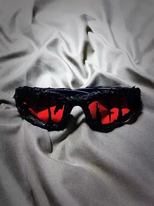 Japanese Brand × Vintage Street ins style handmade custom avant-garde sunglasses Size ONE SIZE - 1 Thumbnail
