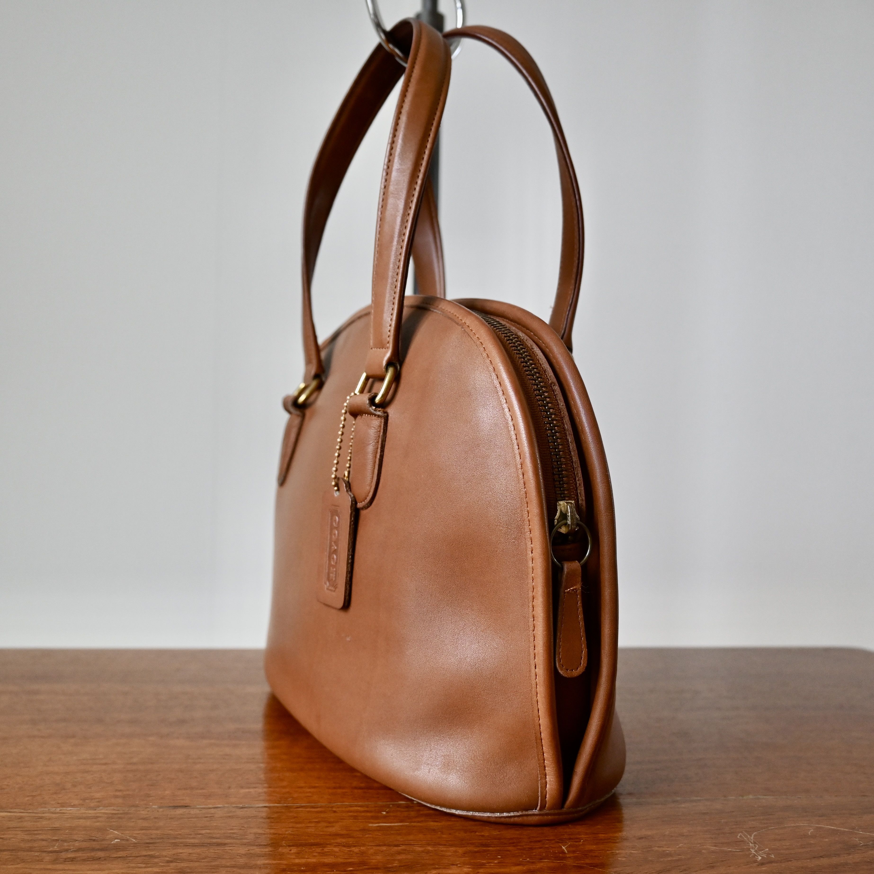 Coach Vintage COACH 9958 Pelham brown satchel, zip dome bag Size ONE SIZE - 4 Thumbnail