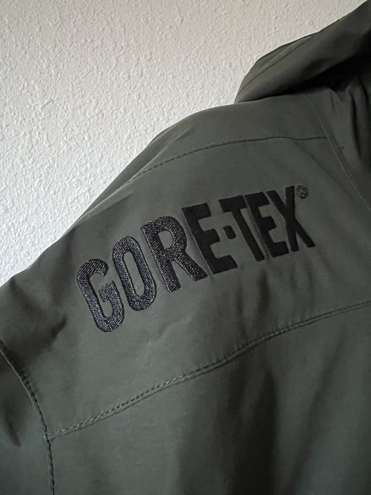 Supreme × The North Face Supreme / TNF Transantarctic Goretex Jacket Size US M / EU 48-50 / 2 - 6 Thumbnail