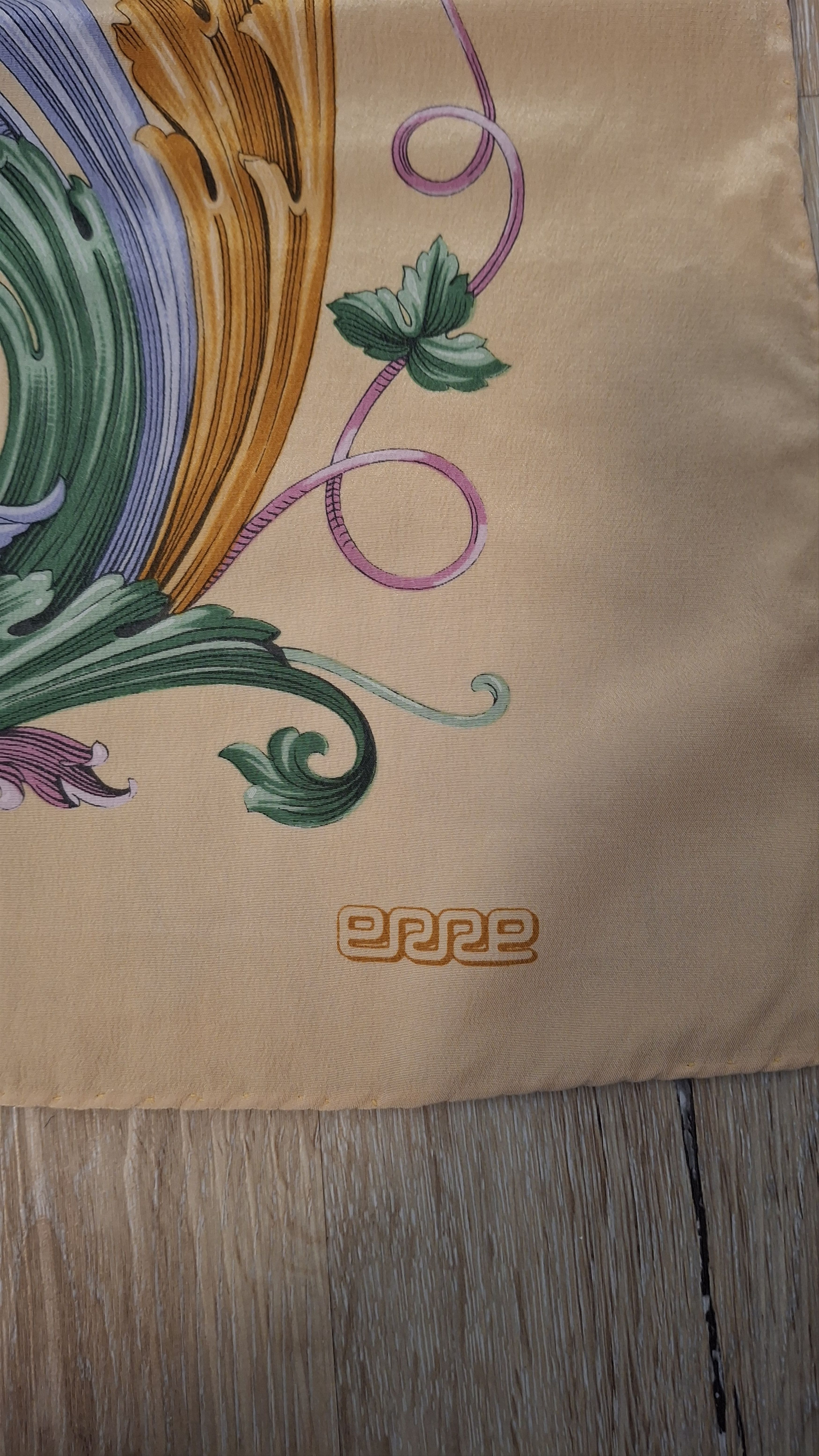 Vintage Vintage Italy Heavy Silk Scarf - Erreuno (Armani Era) Size ONE SIZE - 2 Thumbnail