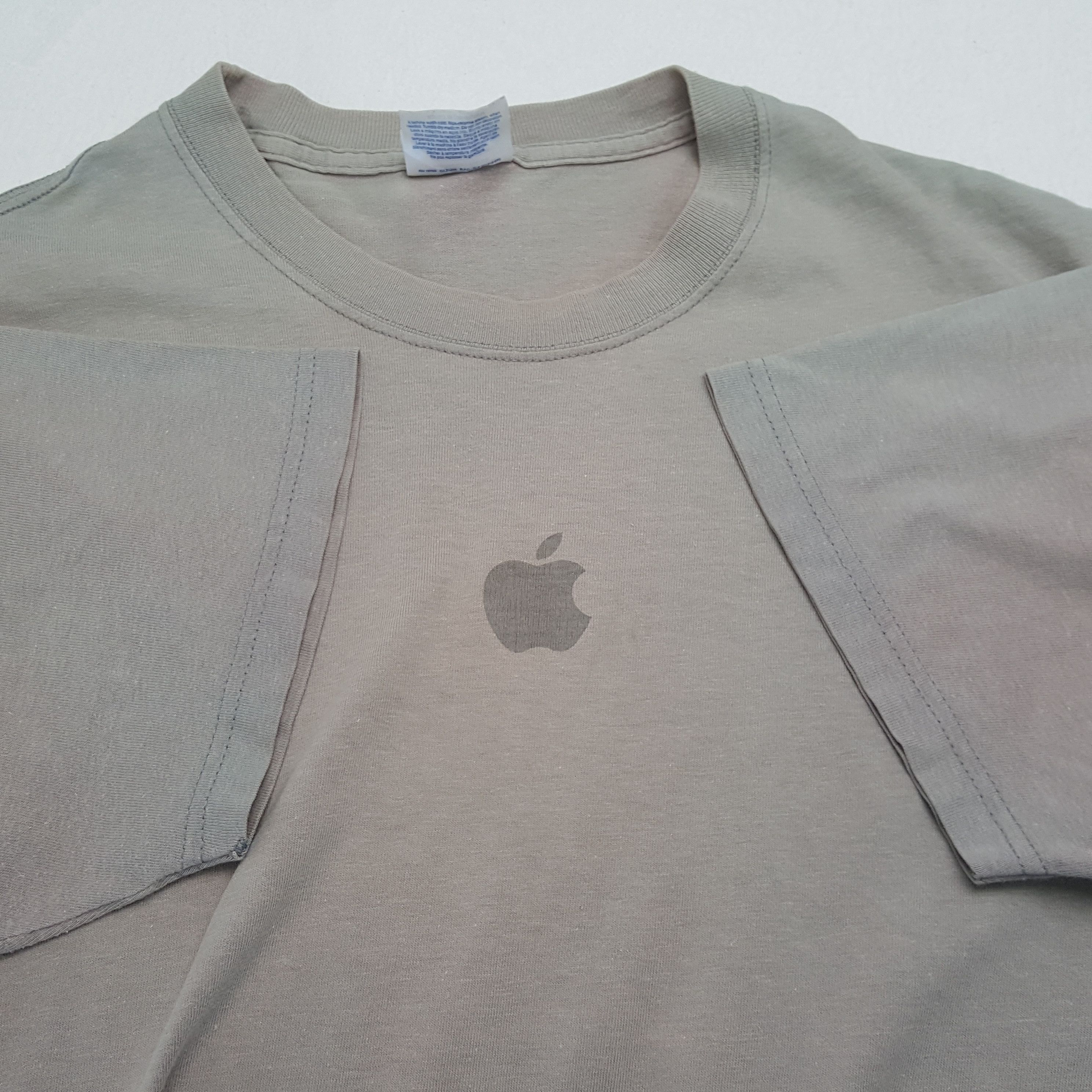 Apple × Vintage Vintage APPLE American Company Promo T-Shirts Size US M / EU 48-50 / 2 - 6 Thumbnail