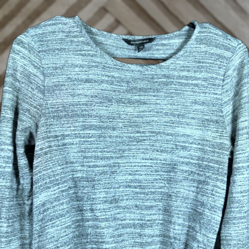 Banana Republic Banana Republic Womens Shirt Gray Crew Long Sleeve Front Twist Tunic XS Size XS / US 0-2 / IT 36-38 - 1 Thumbnail
