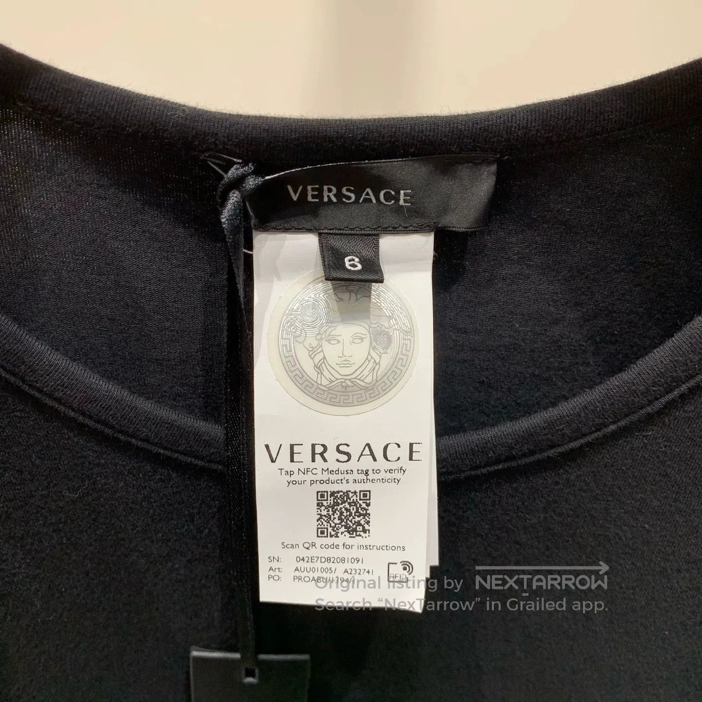 Versace Versace Medusa Black Short Sleeve Top. Size US L / EU 52-54 / 3 - 3 Thumbnail
