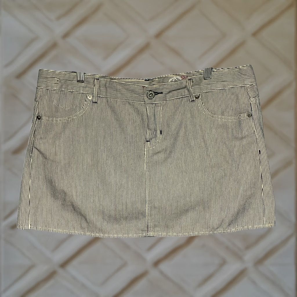 Gap Y2K Gap 1969 Limited Edition Denim Mini Skirt Navy Cream Size 16 Size 38" / US 16 / IT 52 - 1 Thumbnail