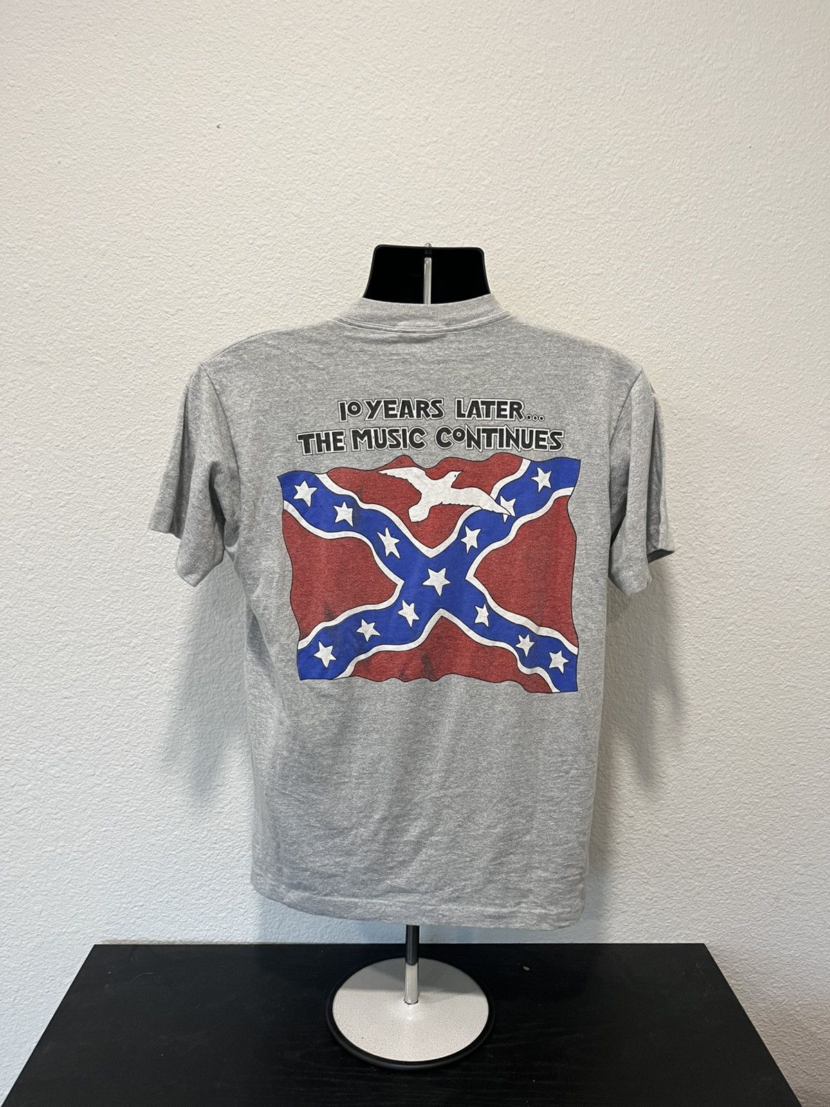 Vintage Lynrd skynrd 10 year anniversary tour shirt vintage 80s Size US L / EU 52-54 / 3 - 2 Thumbnail