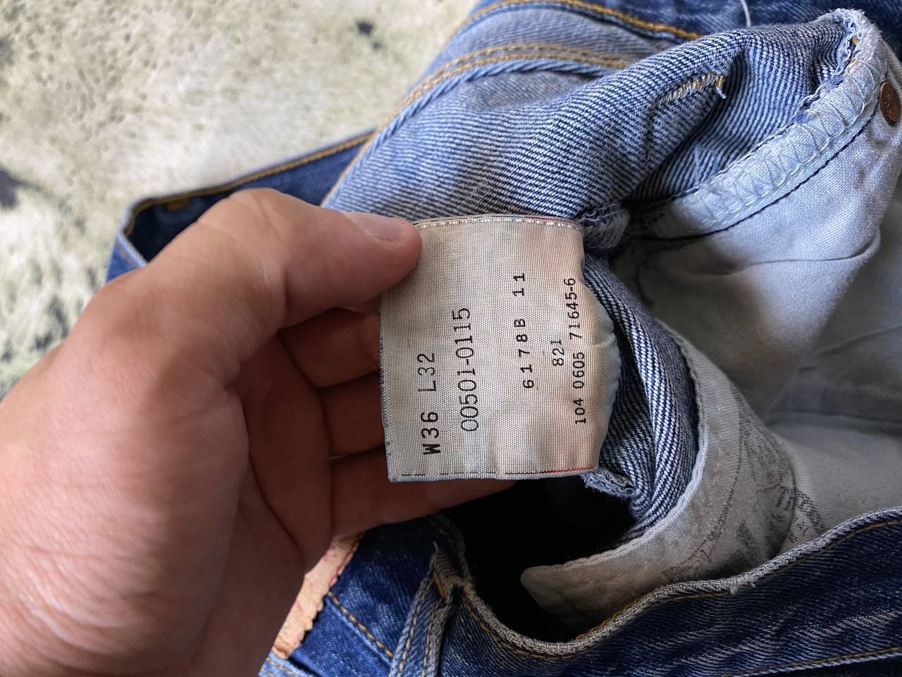 Levi's × Vintage Vintage Levi's 501 Distressed Light Wash Jeans Size US 36 / EU 52 - 4 Thumbnail