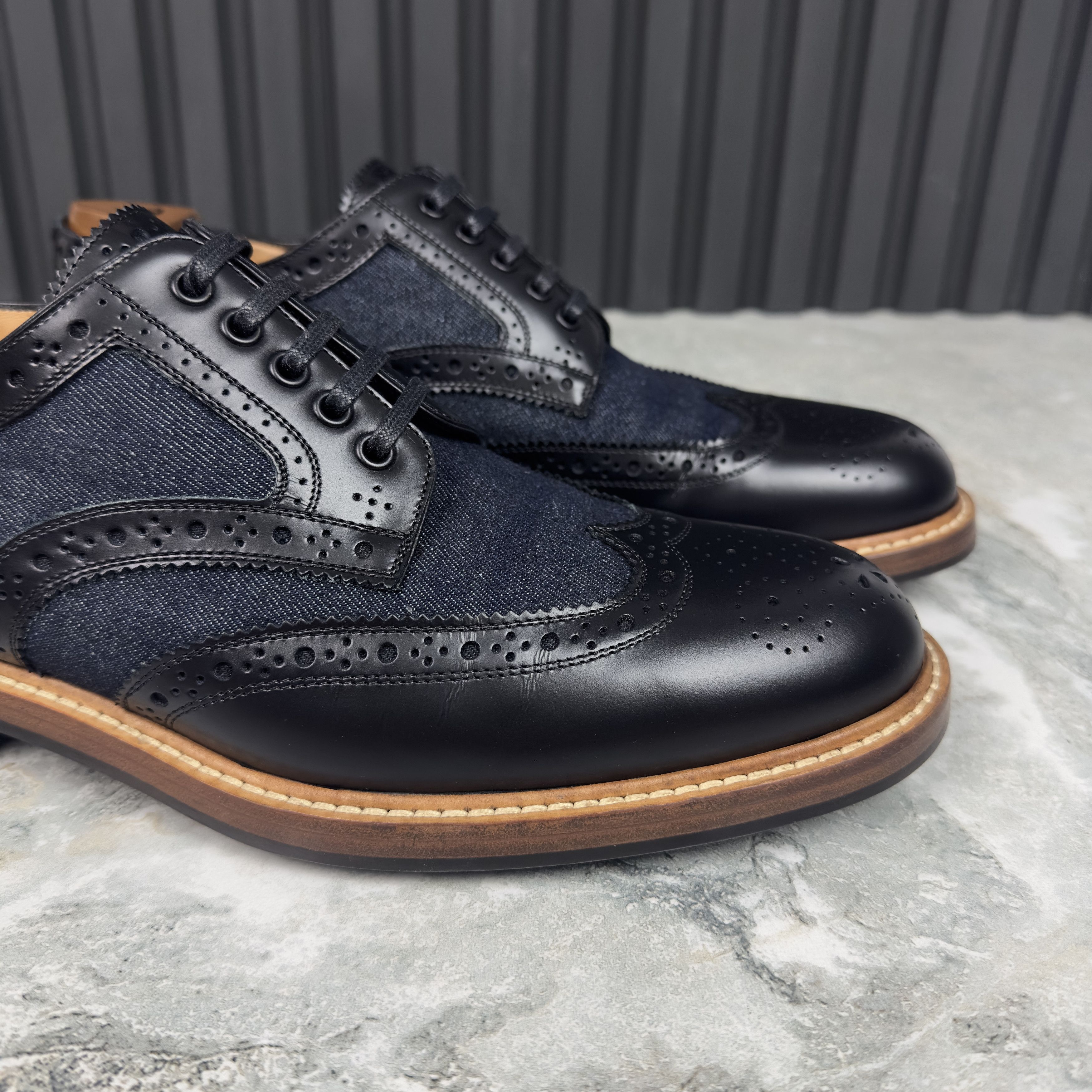 Louis Vuitton Louis Vuitton Voltaire Wingtip Derby Denim Leather Size US 9 / EU 42 - 9 Thumbnail